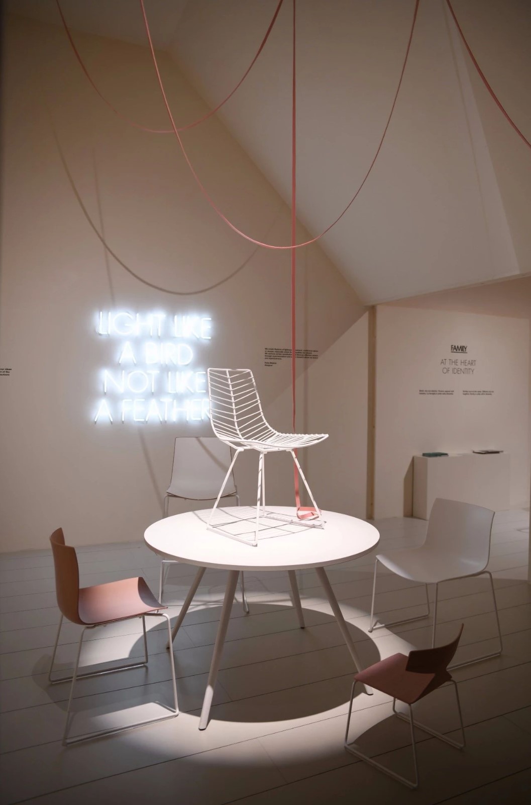 Arper 的极简色彩空间 | 创意办公与公共空间设计-47