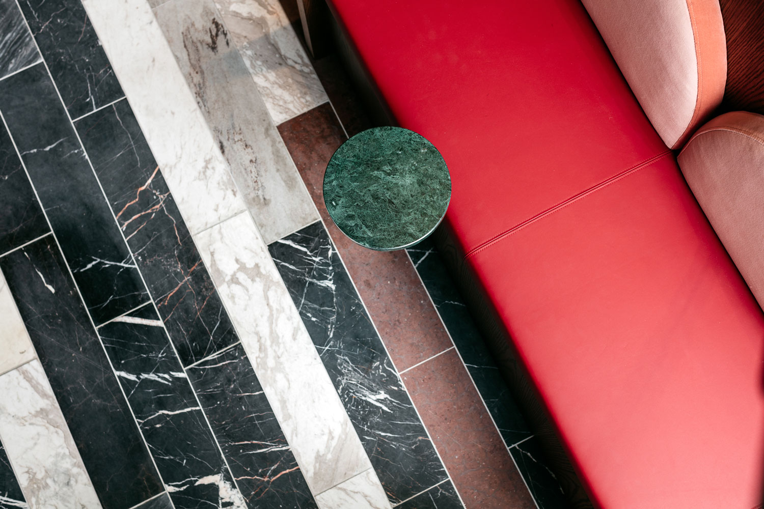 悉尼达林广场 Toby's Estate Cafe,复古银行风格融入现代咖啡空间-26