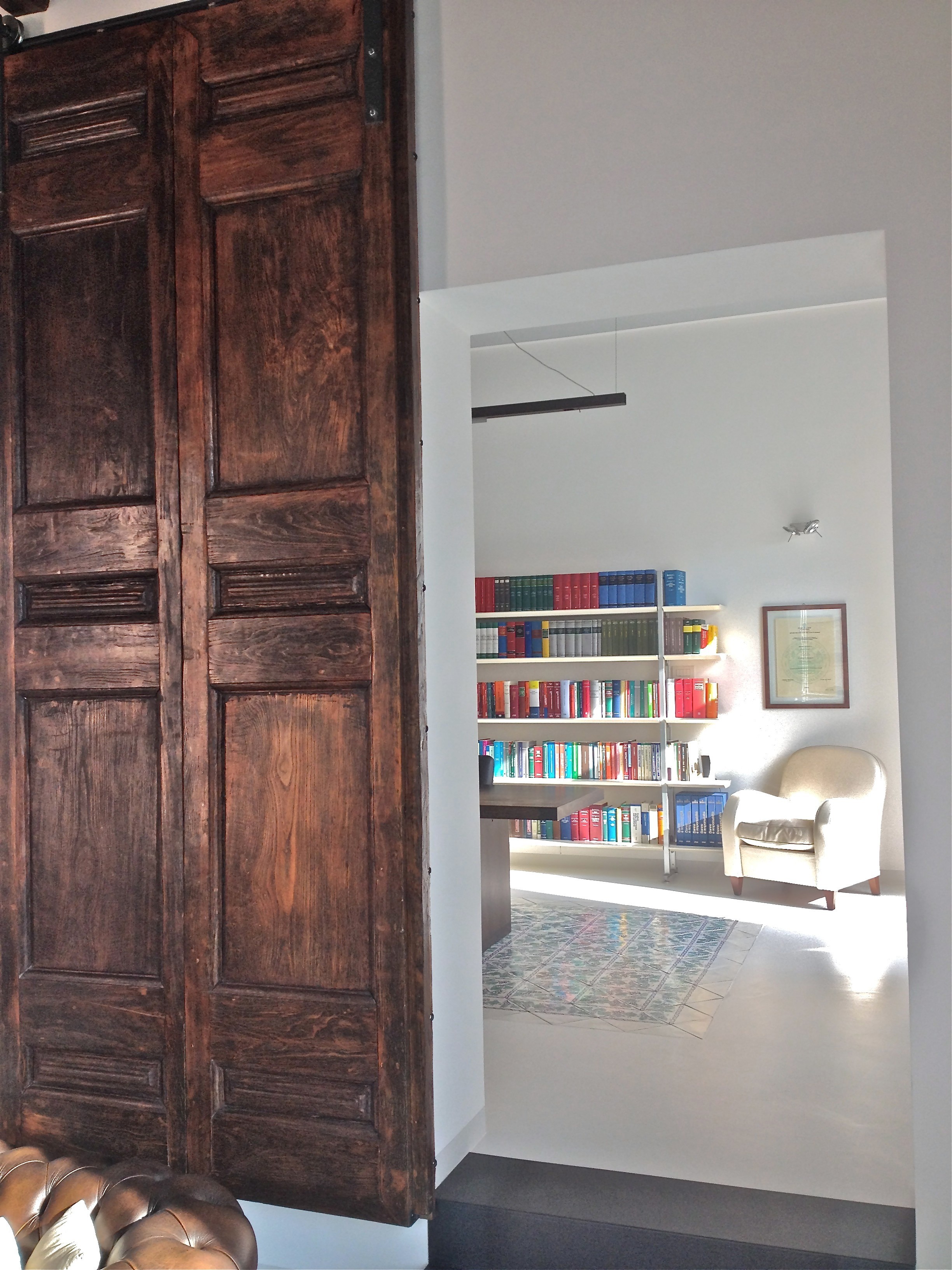 历史建筑的华丽新生 | 意大利 16 世纪宫殿公寓改造-2