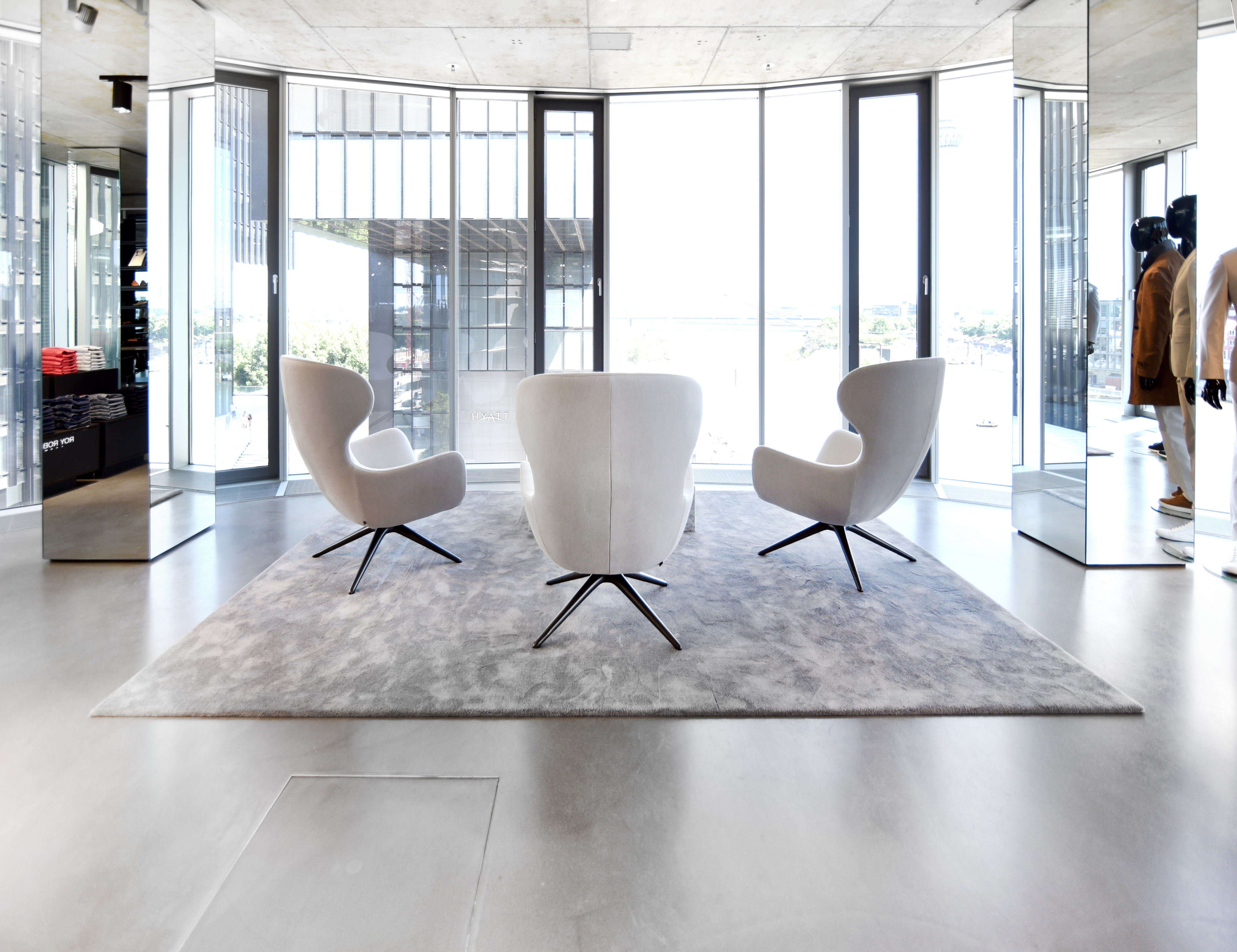 德国杜塞尔多夫 Roy Robson 时尚展示厅-9