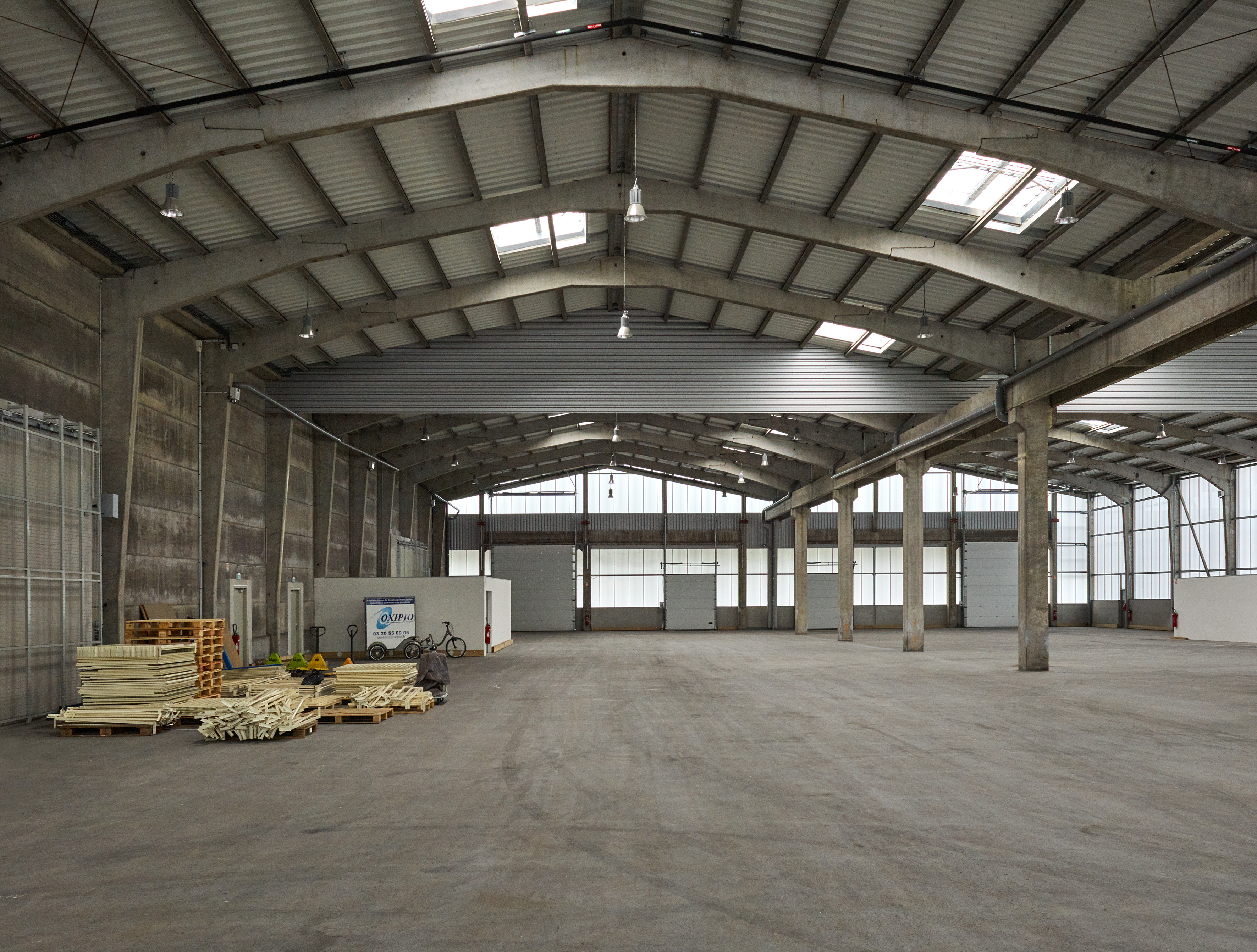 法国里尔航空港仓库改造-13