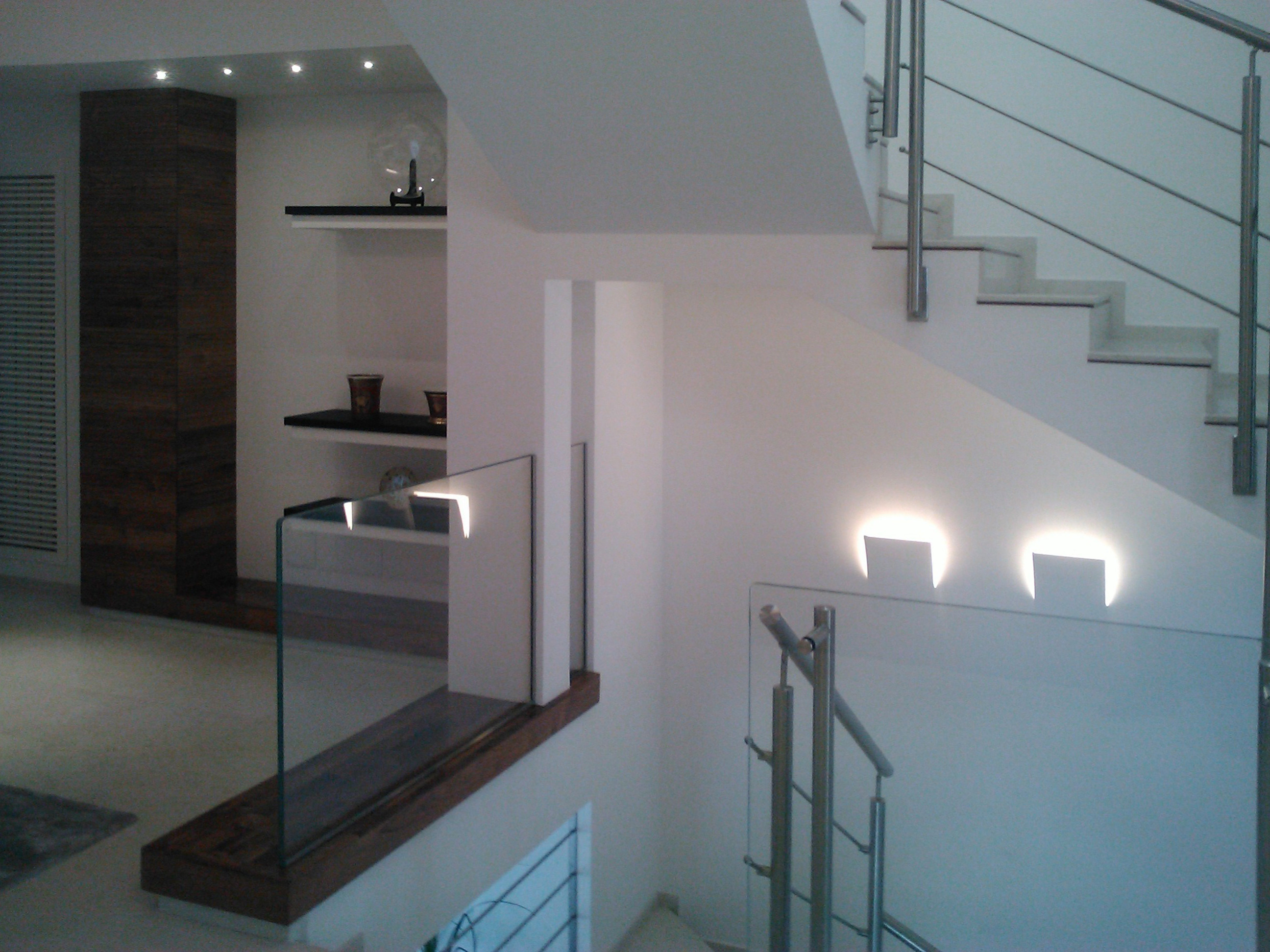 地中海风格的山间联排别墅-13