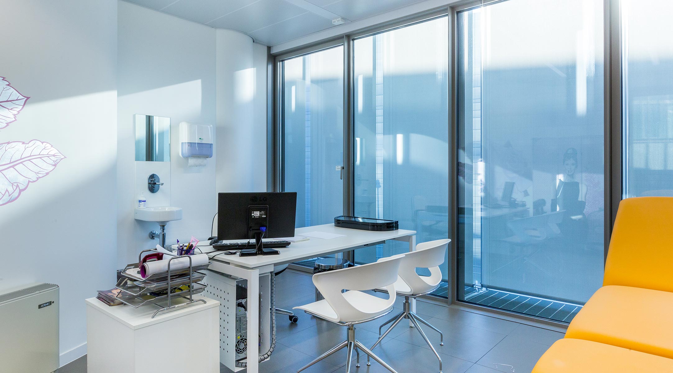 托雷·伊娃诊所-25