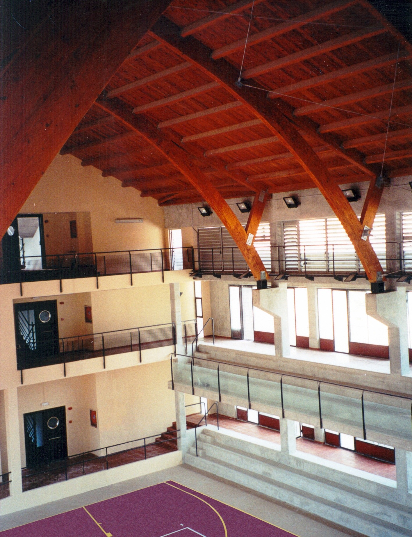 历史建筑复兴之作——Centro Estel 多功能大楼-3