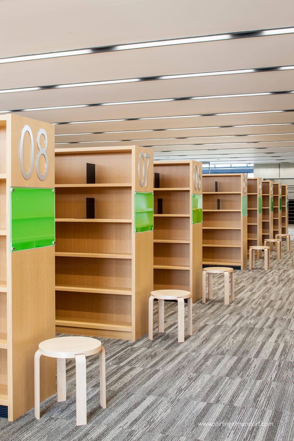 Conde House 家具 Takasago 市图书馆设计-17