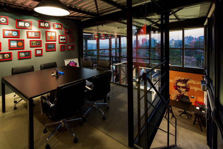 巴西圣保罗 Live Biz 工作室翻新设计-12