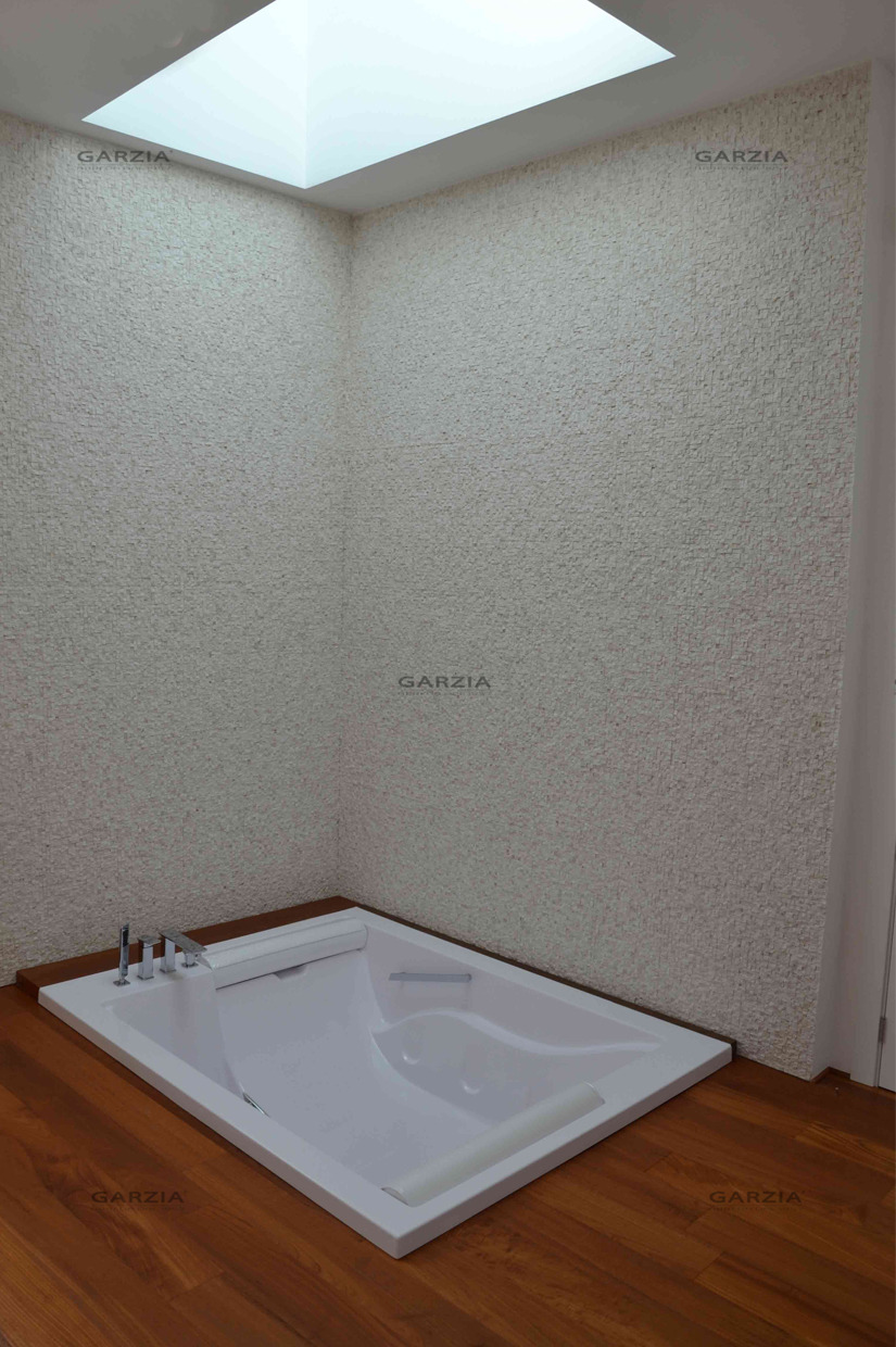 意式极简浴室设计 打造舒适生活空间-6