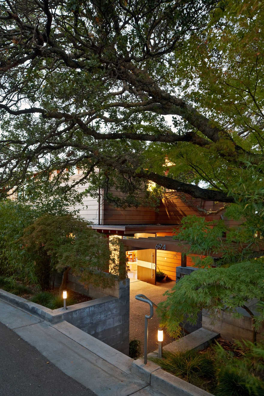 加州索萨利托现代山坡家园-4