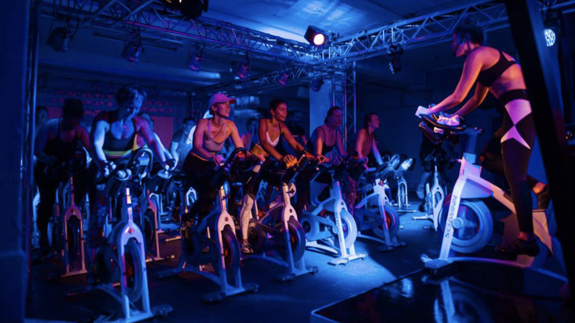 平衡节 · 2017 年英国最大健康生活展的室内设计-11