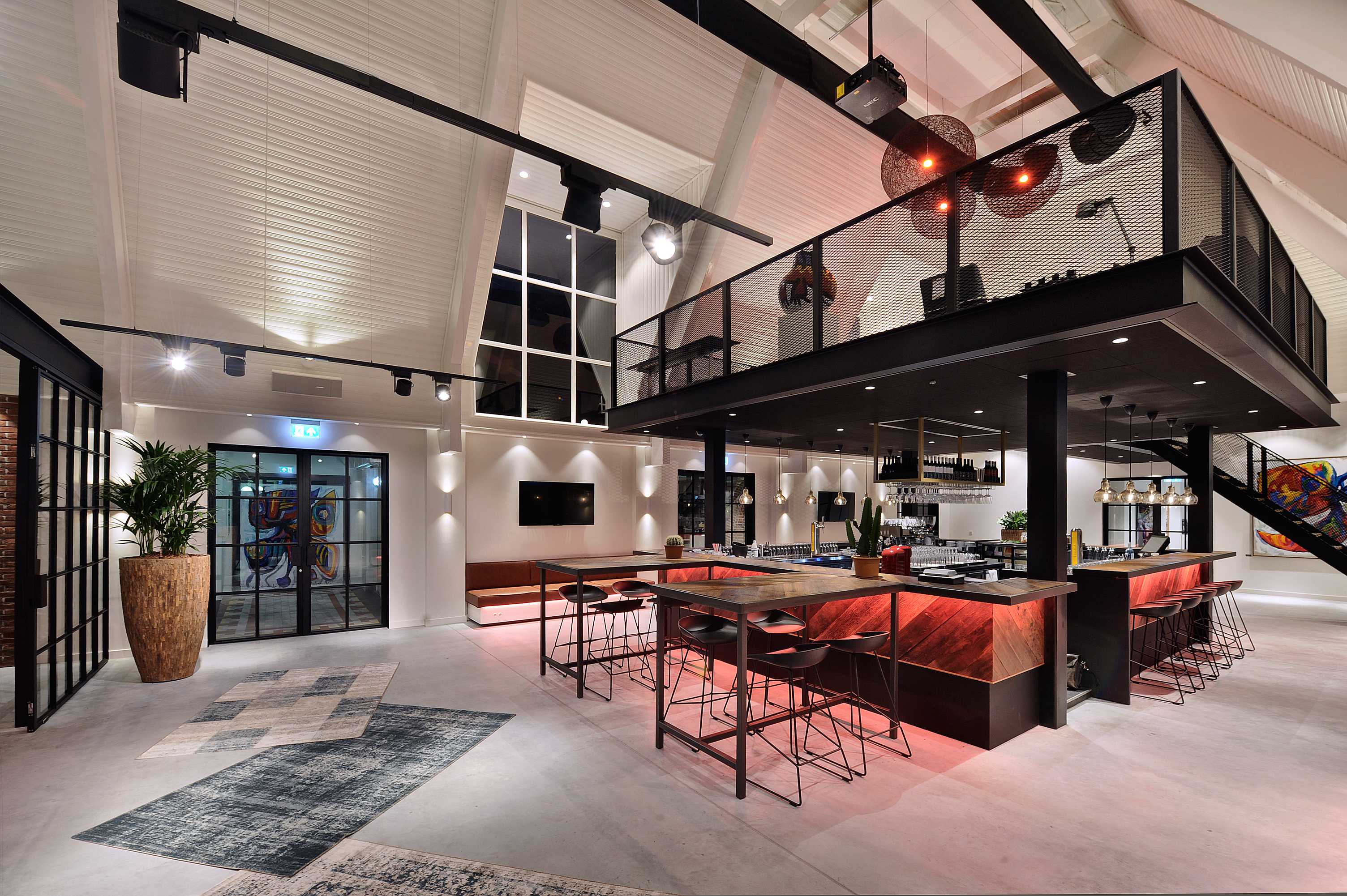 温室变身为非正式商业空间-6