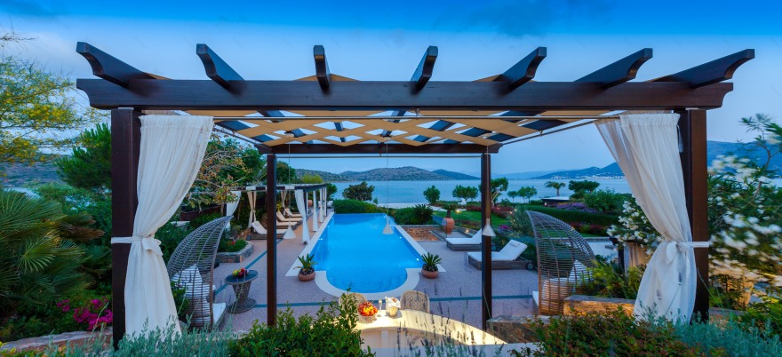 地中海风情别墅,打造优雅度假空间-3