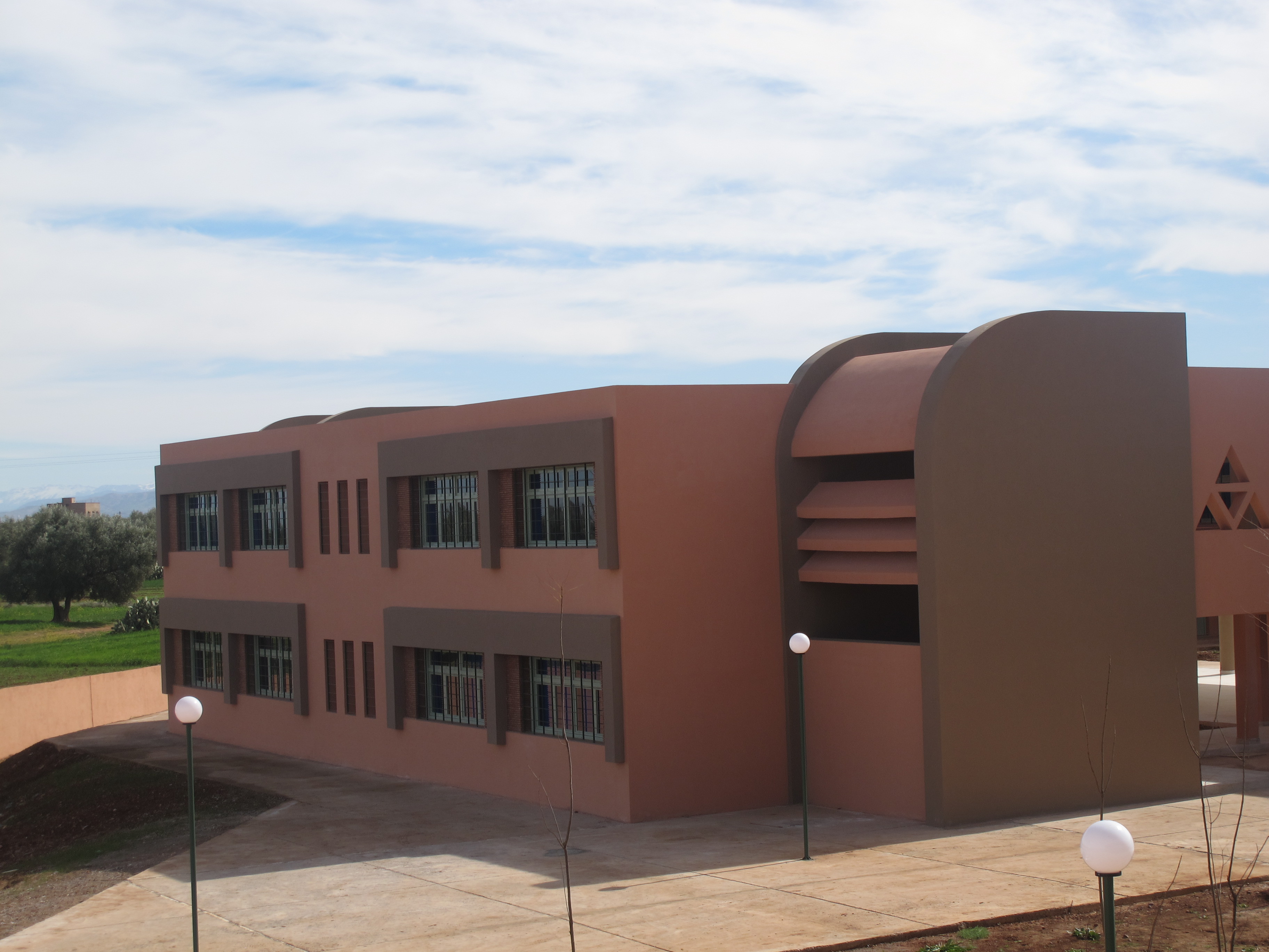 摩洛哥乡村中学——智慧橄榄林中的学术殿堂-20