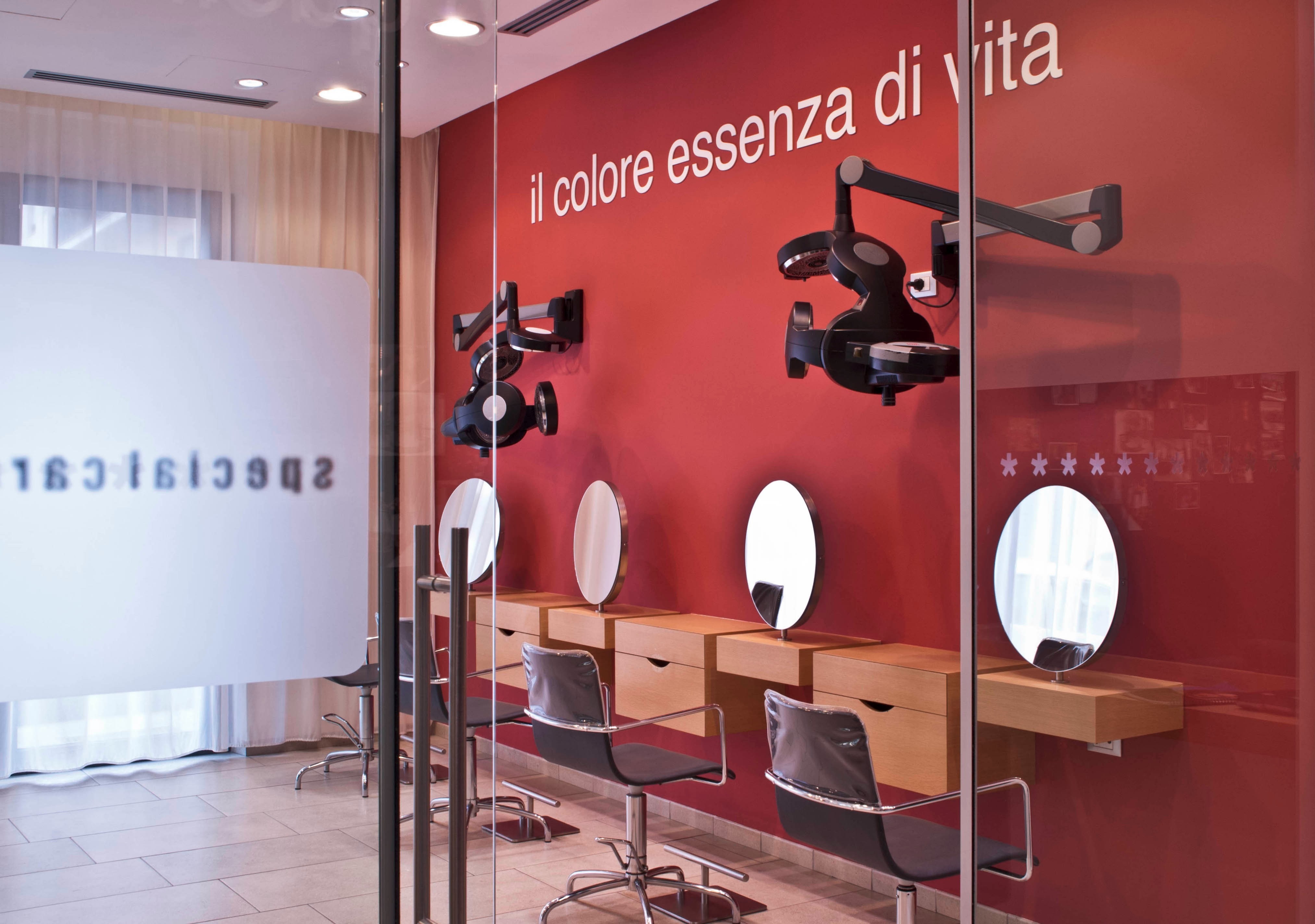 S 和 N 我理发店-20