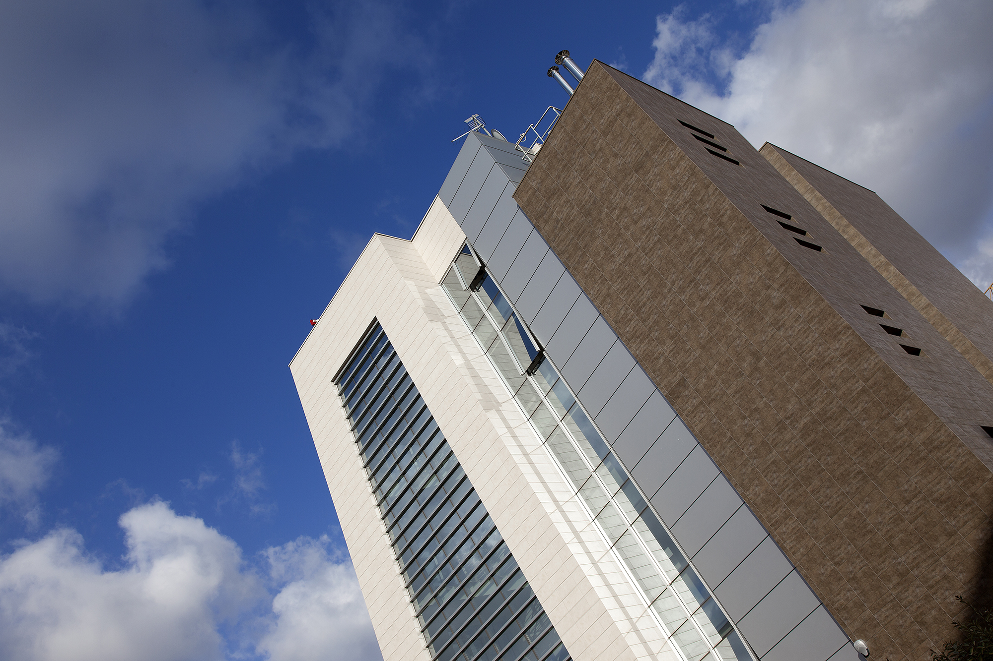 罗马郊区 Progedil 总部大楼创新环保设计-5