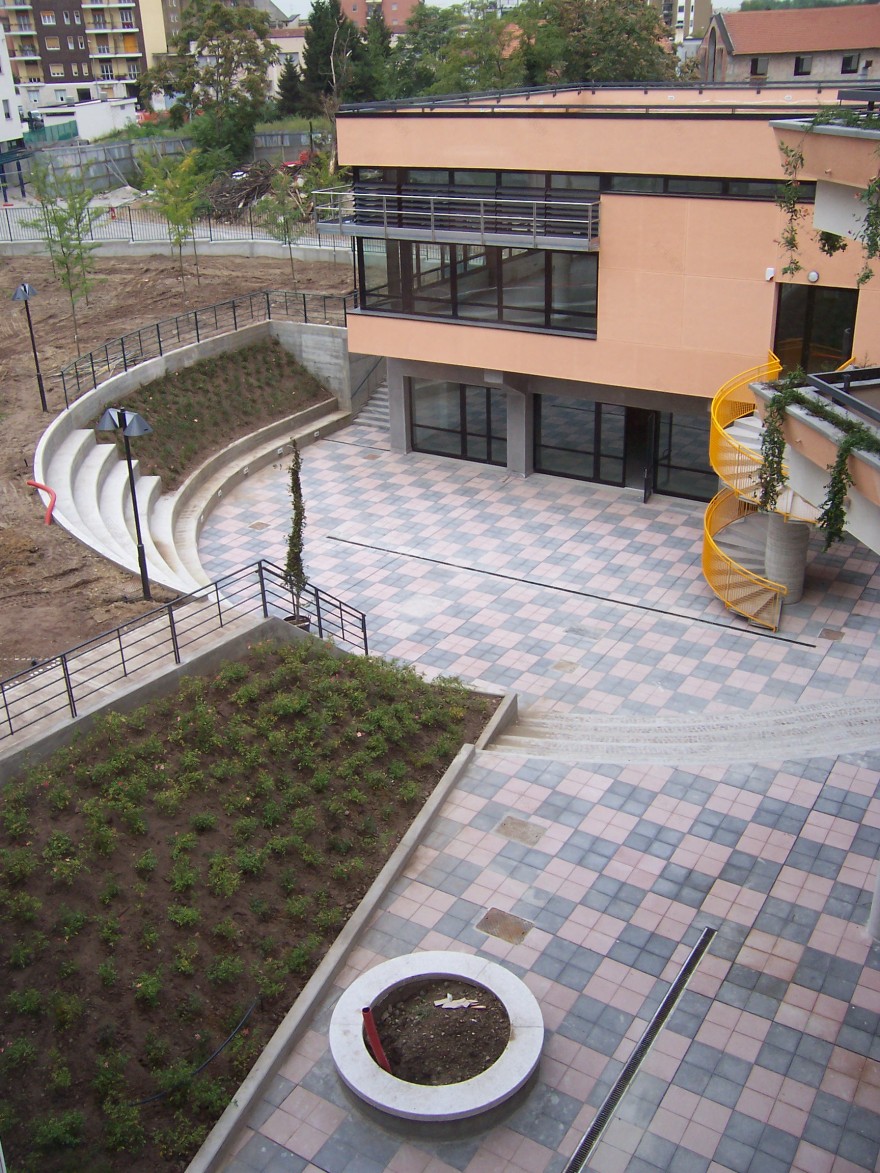 米兰郊外巴罗纳村城市更新项目-35