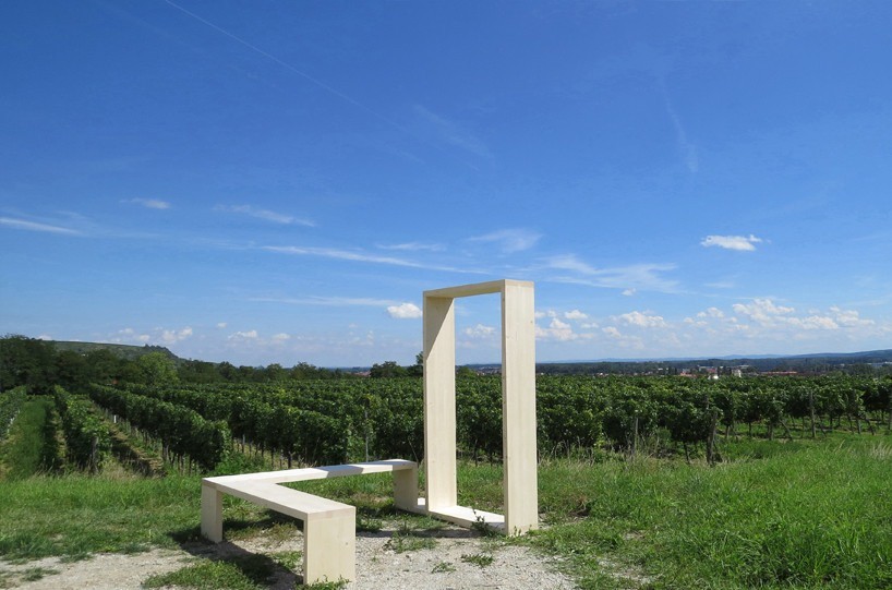 奥地利瓦豪谷的木构观景台-3