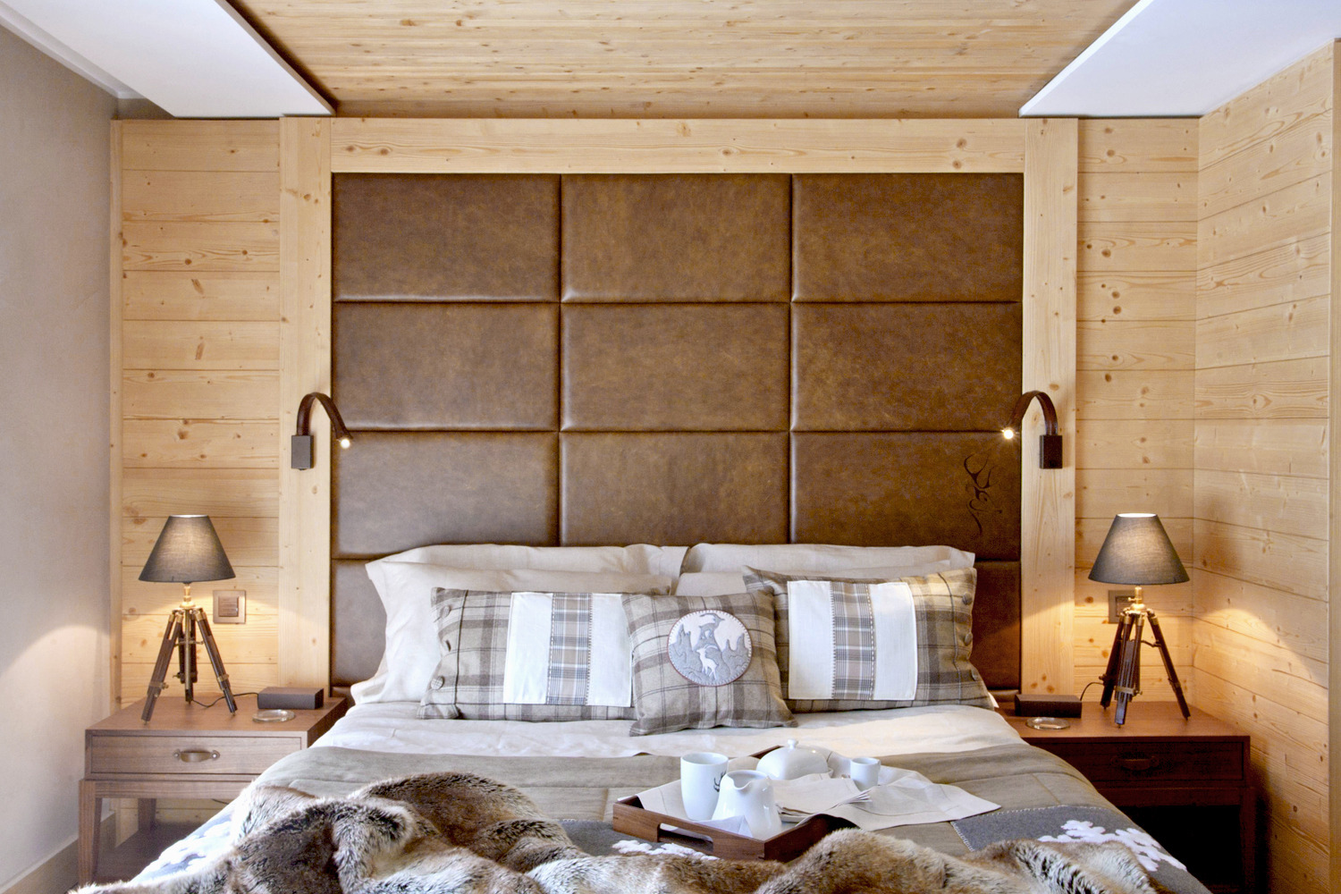 镜像立方体客房-7