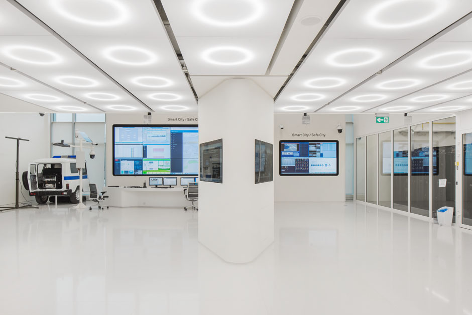 华为展厅——现代科技与空间的完美结合-15