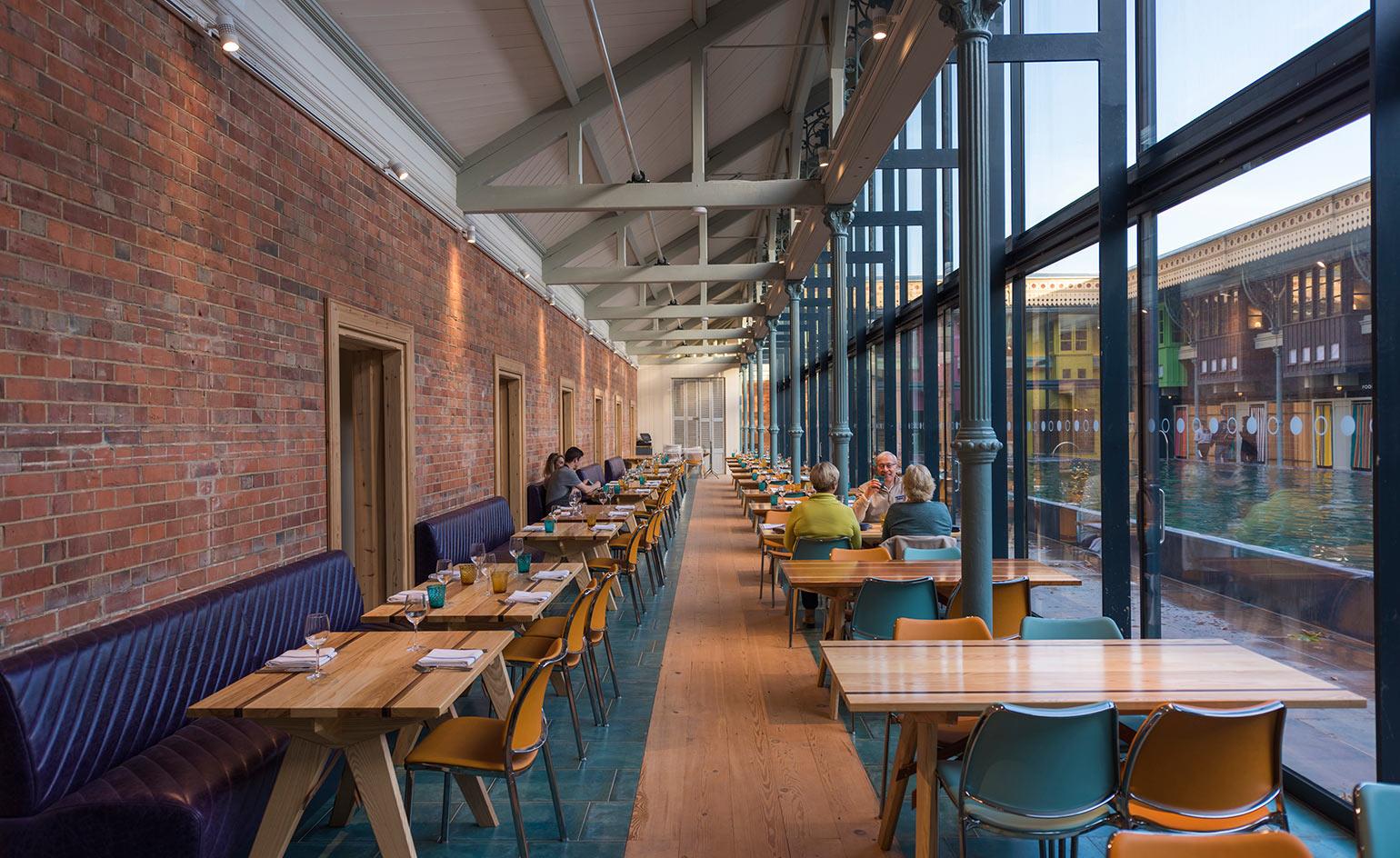 伦敦泰晤士河丽都-15