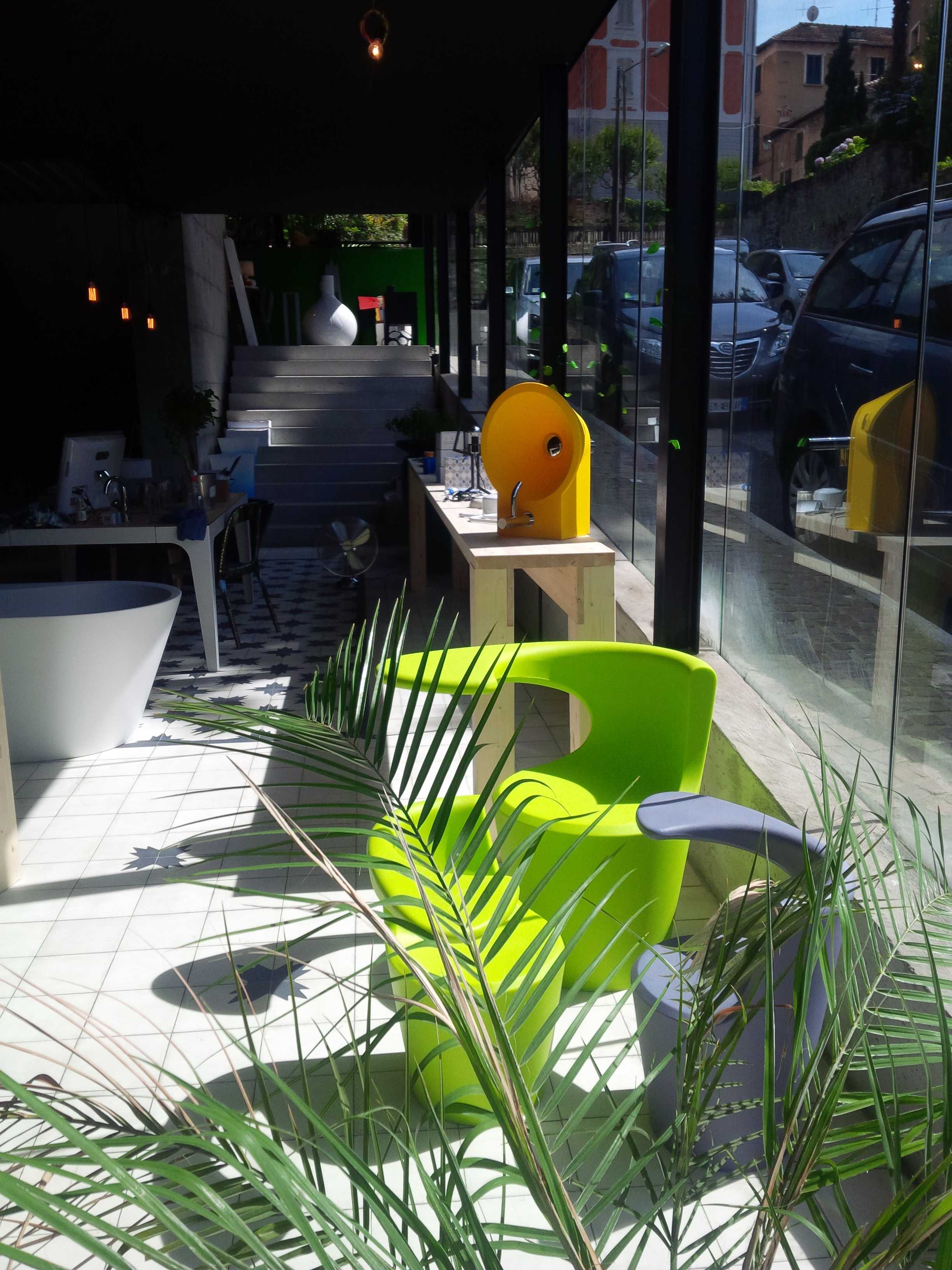 动感空间·丹尼尔·马卡乔的 WETstore 设计-13