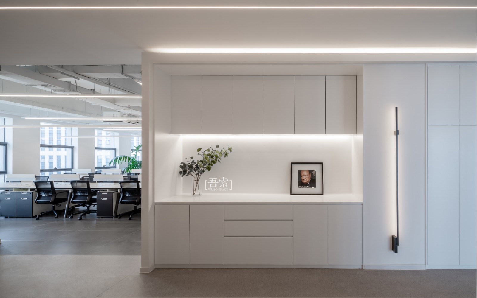云密城 IT 科技公司,极简空间与人文互动的完美结合丨中国南京-17