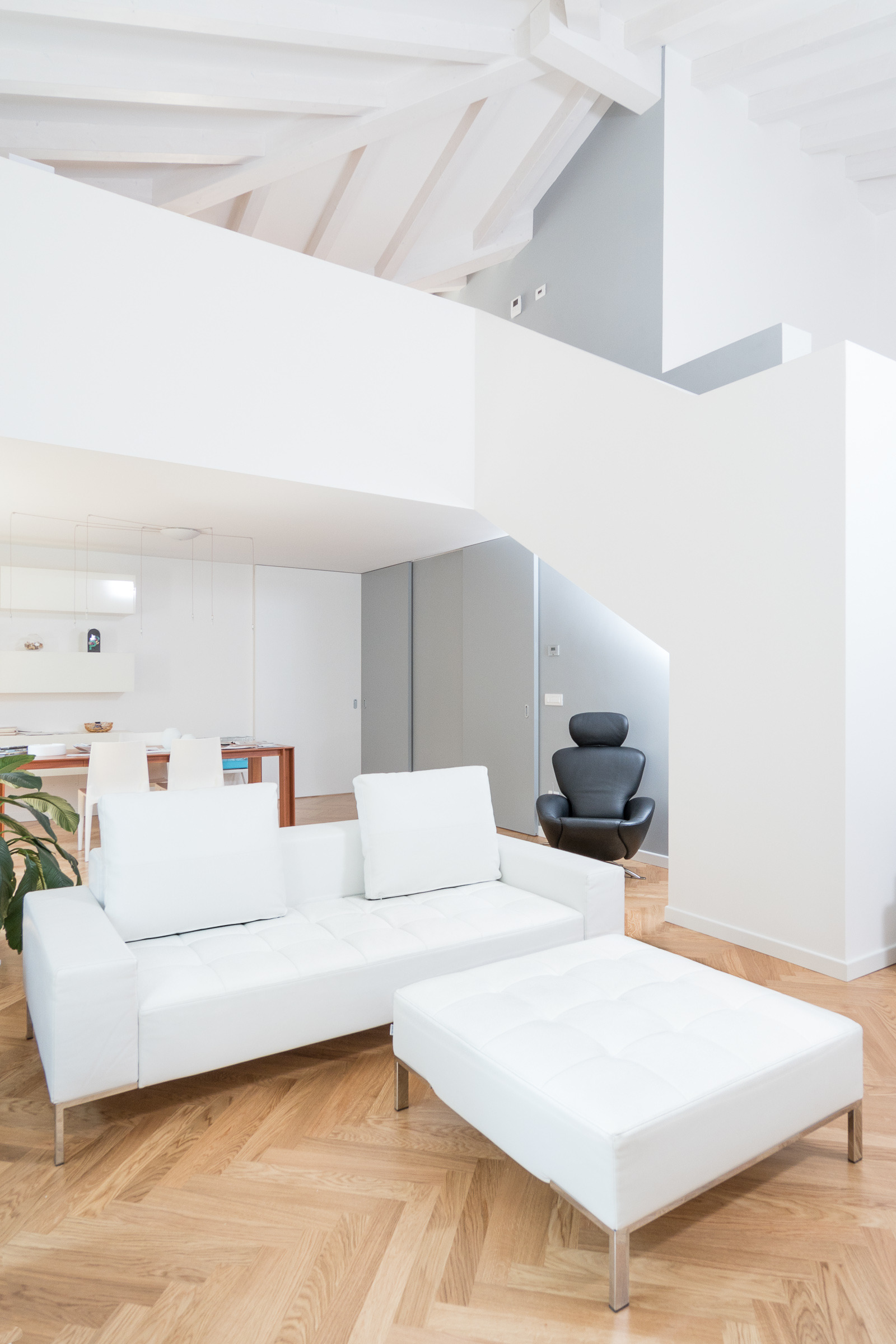 2012 年完成的私人住宅室内设计案例-0