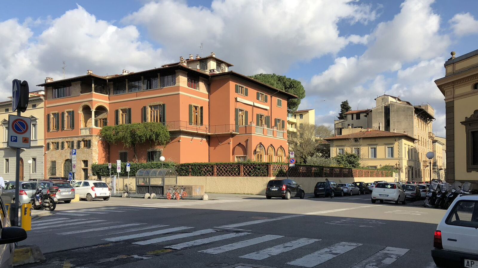 佛罗伦萨 Syracuse University 建筑学日志设计-1