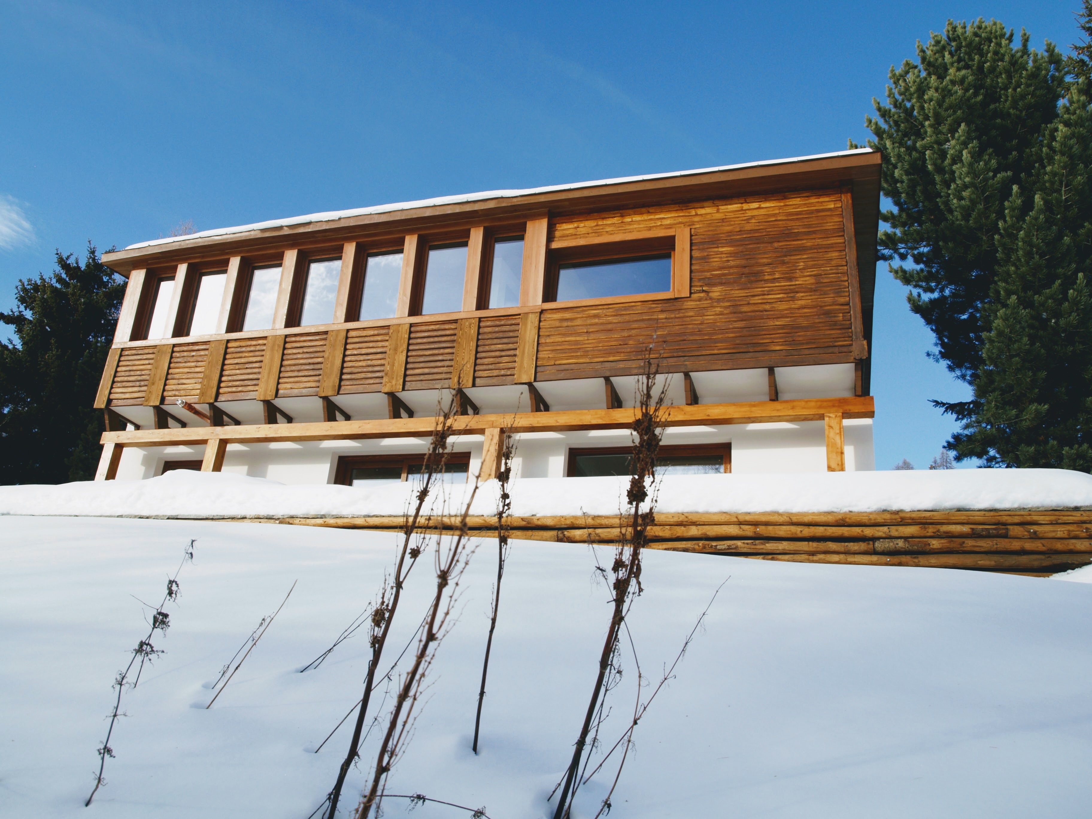 山间木屋的现代复兴-34