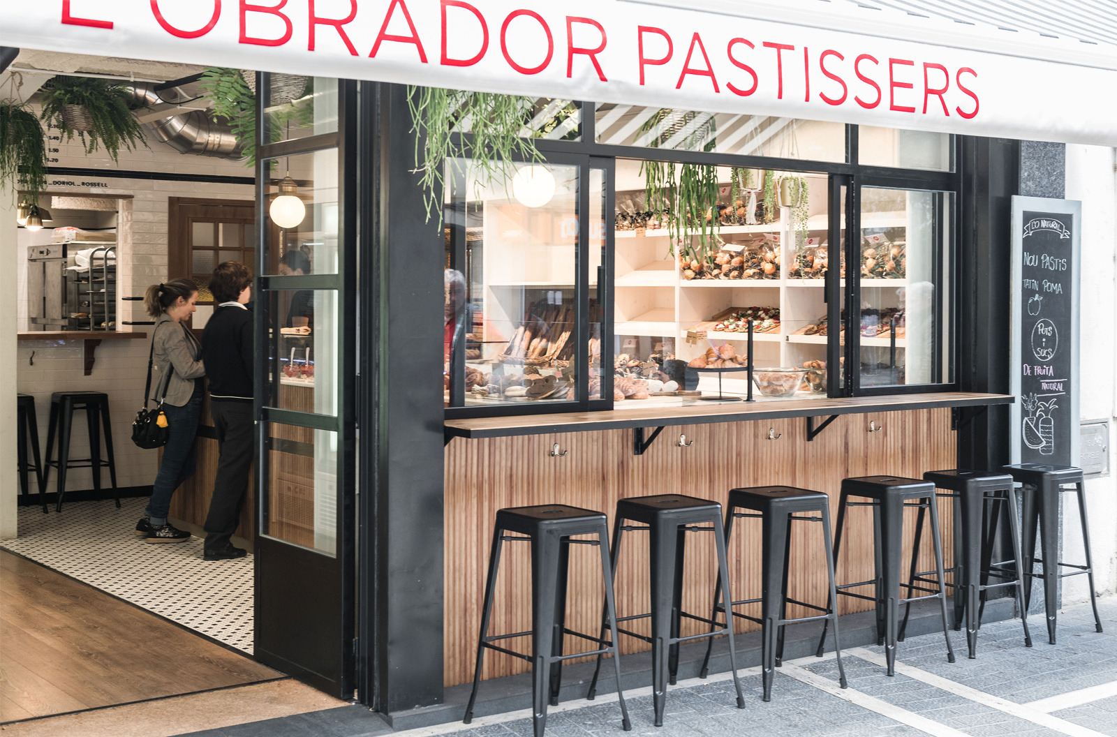 奥里奥尔·罗塞尔的黄金作品·糕点店和品尝区-3