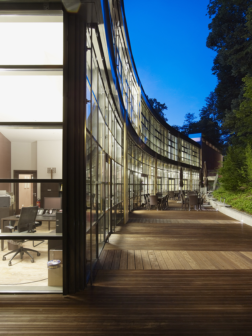 肖法尔宗教中心-10