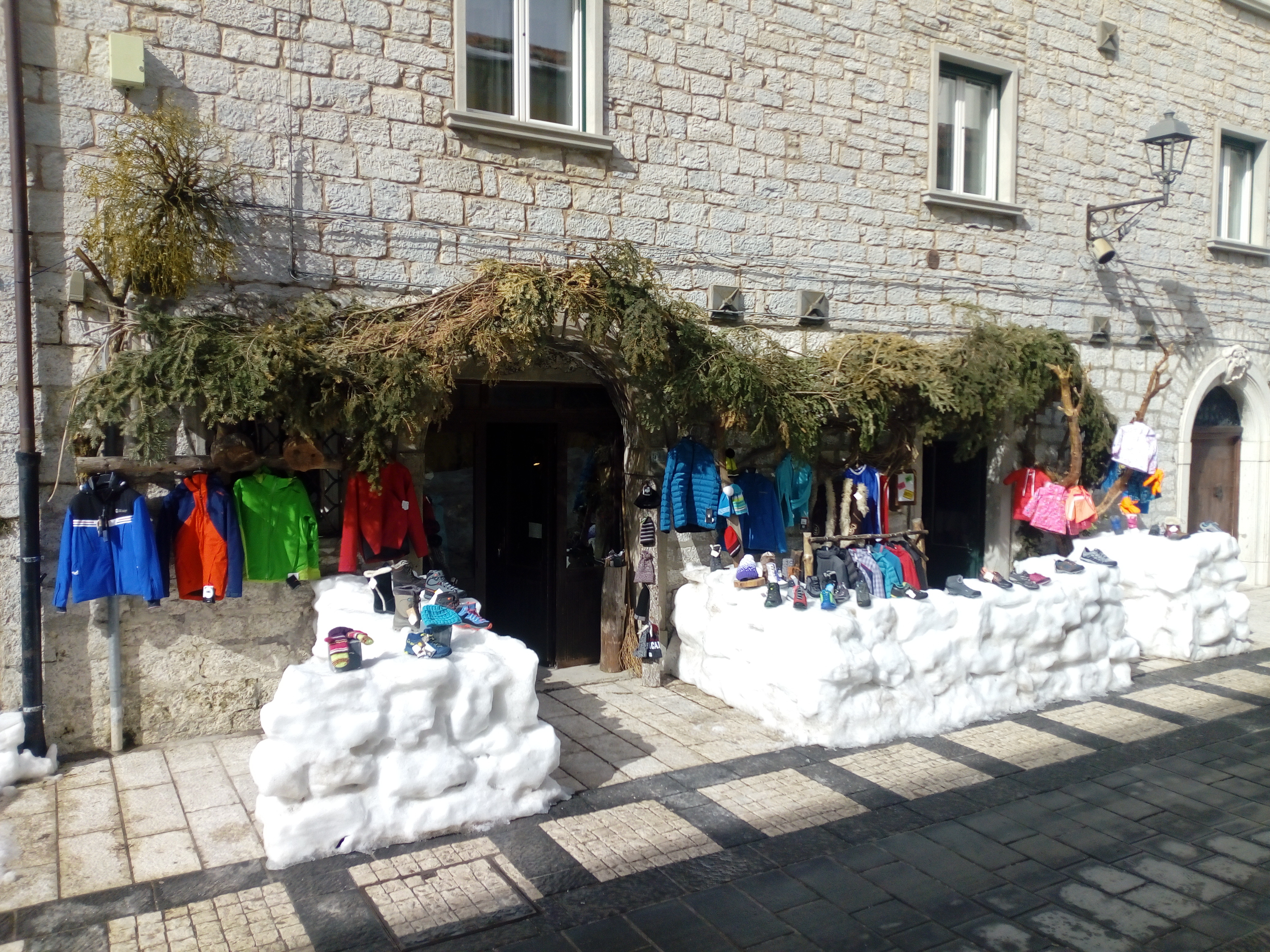 冰雪中的餐厅,打造独特用餐体验-11