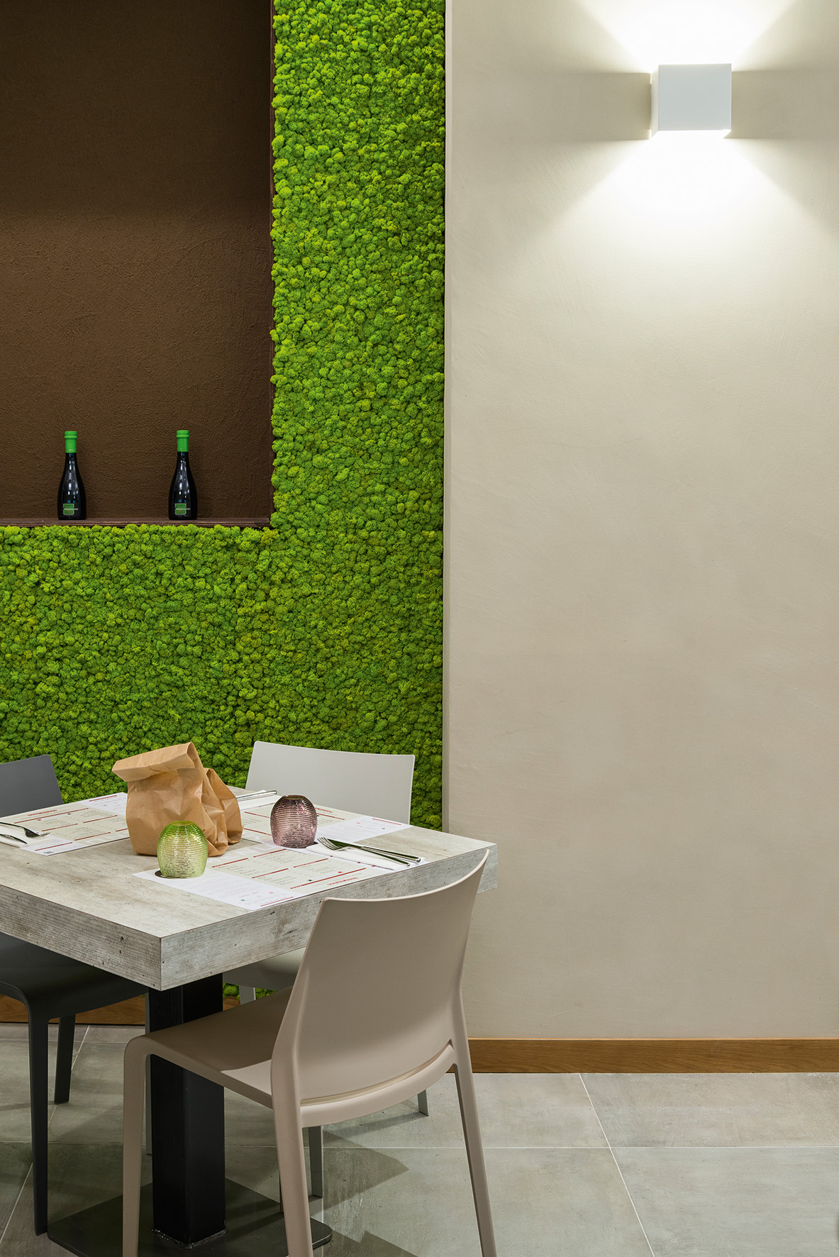 米兰“Love it”旗舰店,美食体验的室内设计盛宴-9