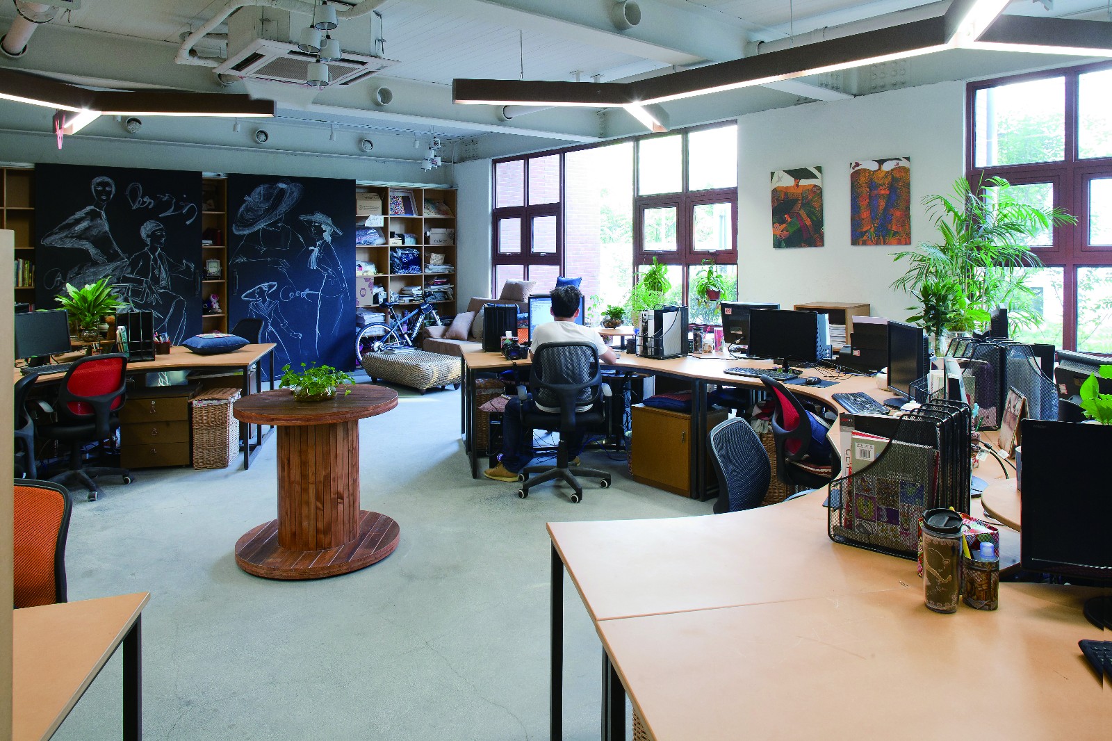 Artka 米拉之家办公空间 | 复古工业风中的自然与创意-19