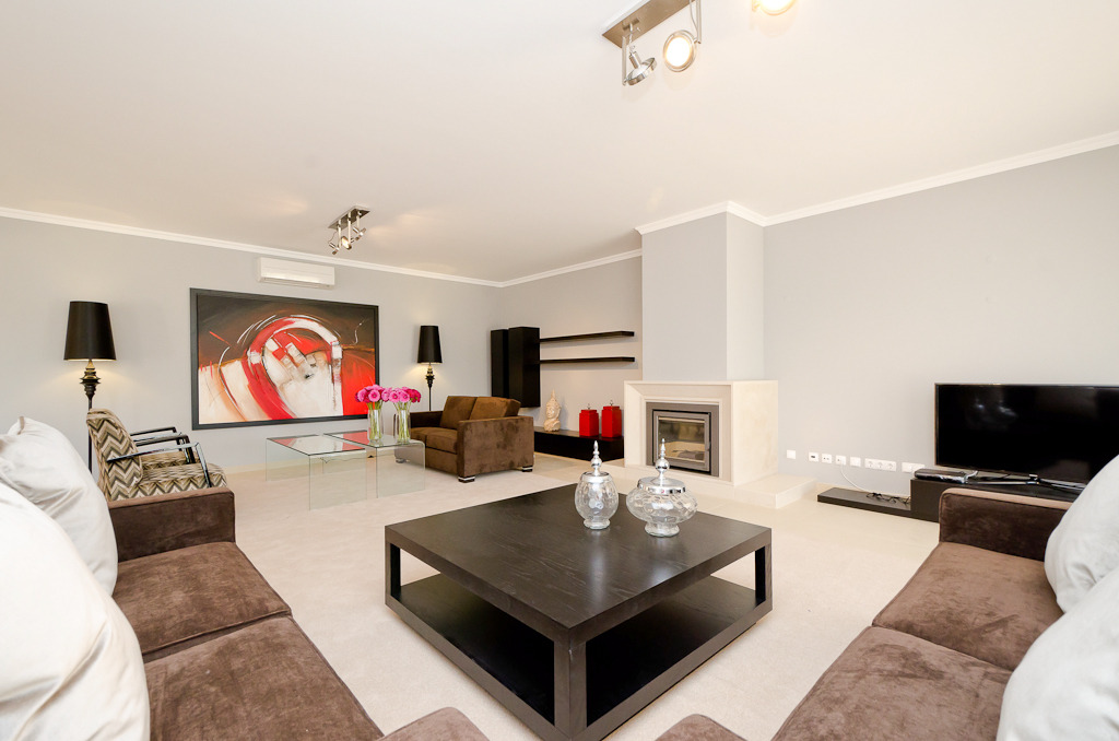 葡萄牙私人别墅的简约魅力-11