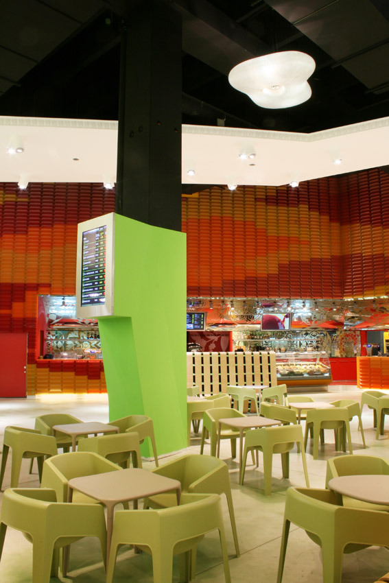 帕尔马多彩多厅电影院 | 室内设计之美-13