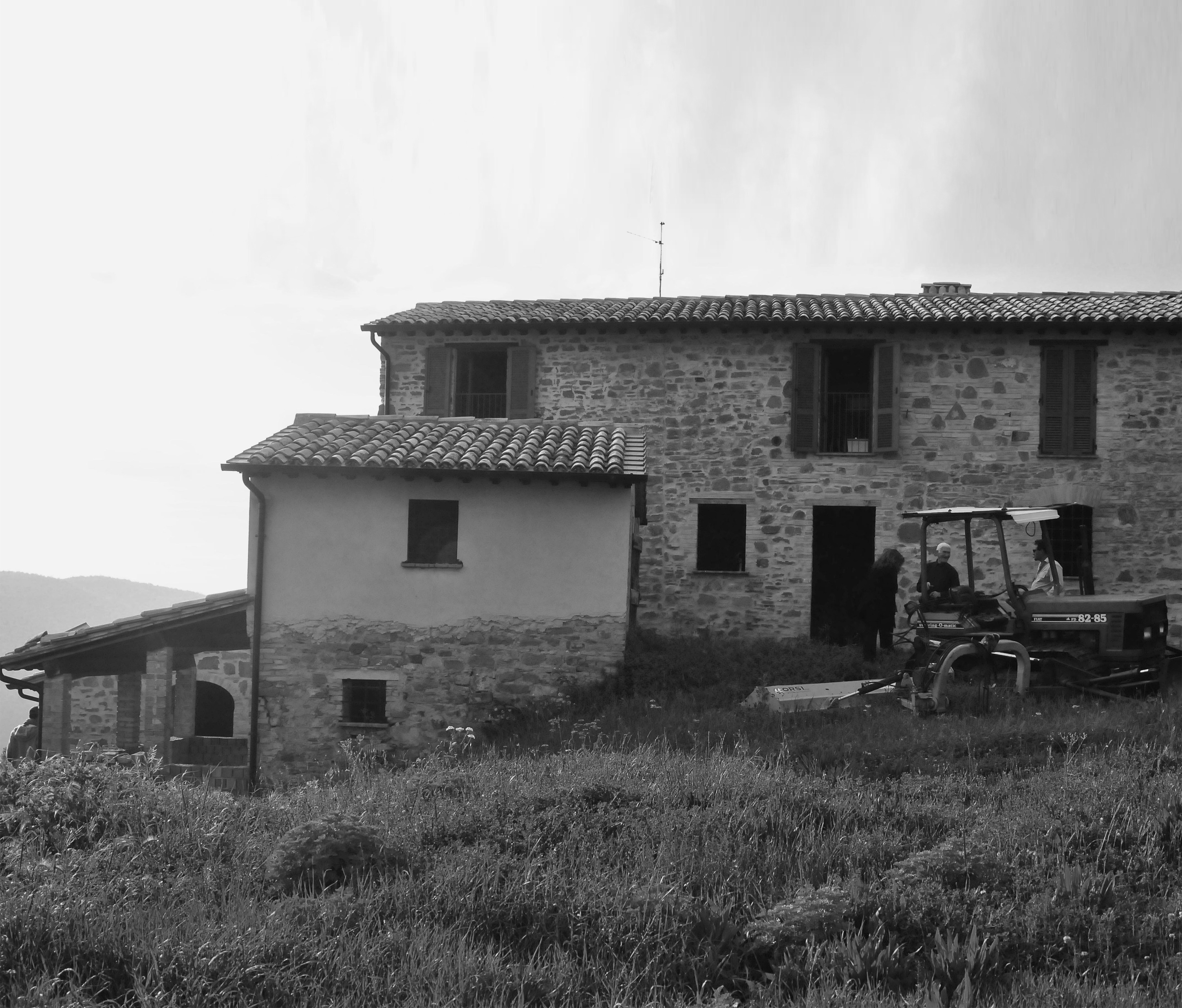 融合历史与当代的 12 世纪意大利古堡改造-3