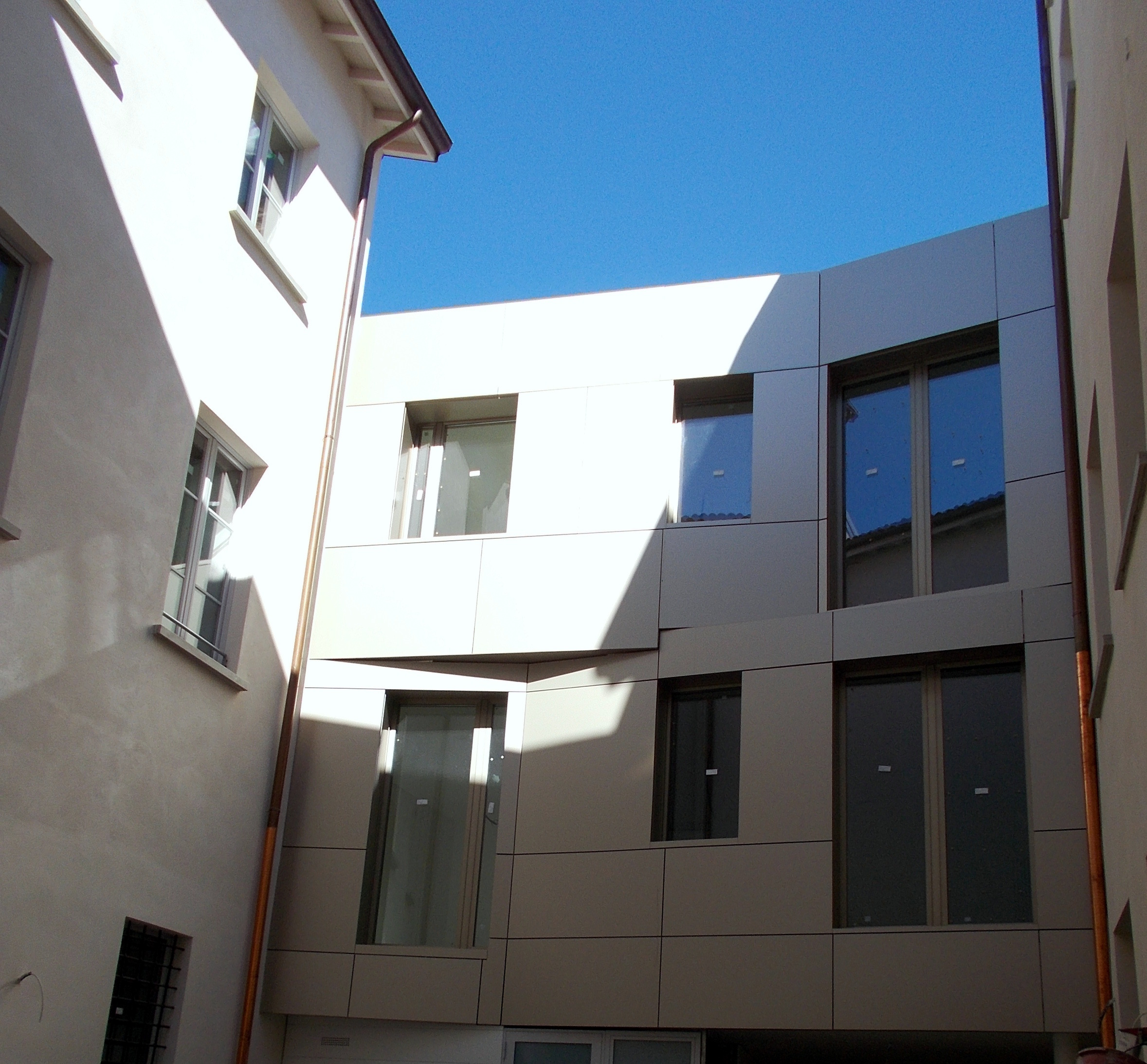 2016 年修复完成的学生公寓 | 古老建筑的新生-117