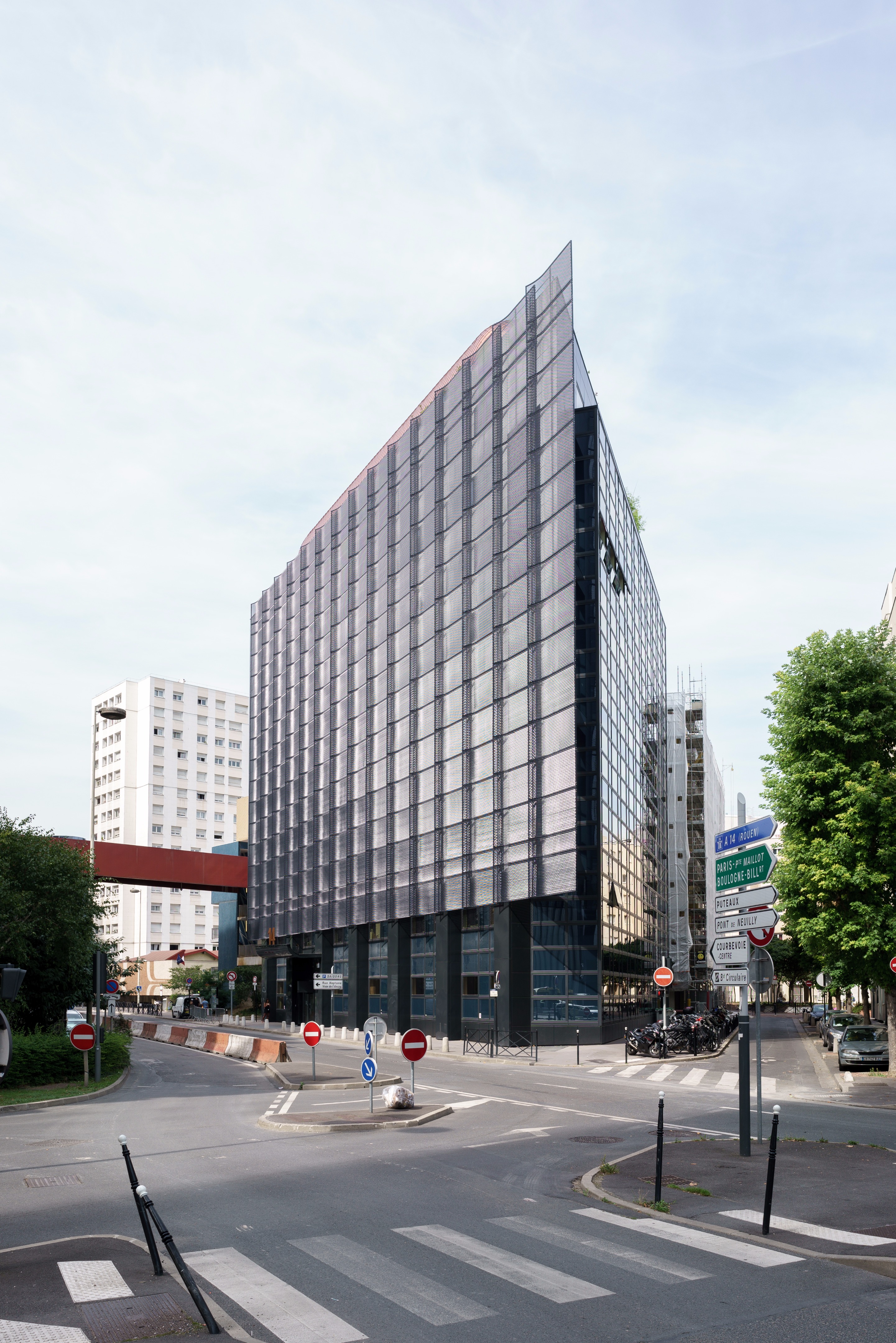 勒·布莱克珀尔或勒·黑珍珠-21