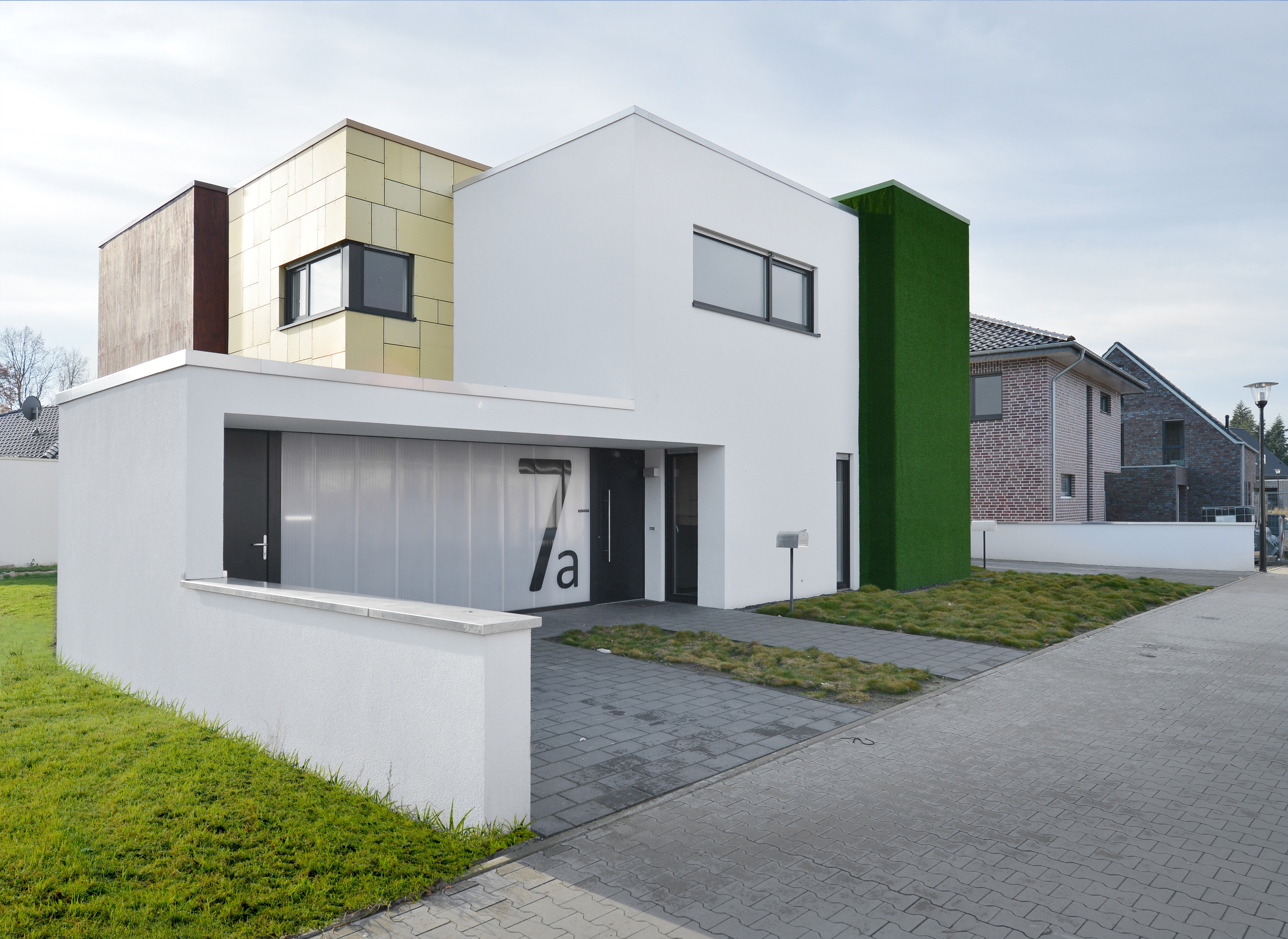 2012 年完工的单家庭住宅设计案例-0