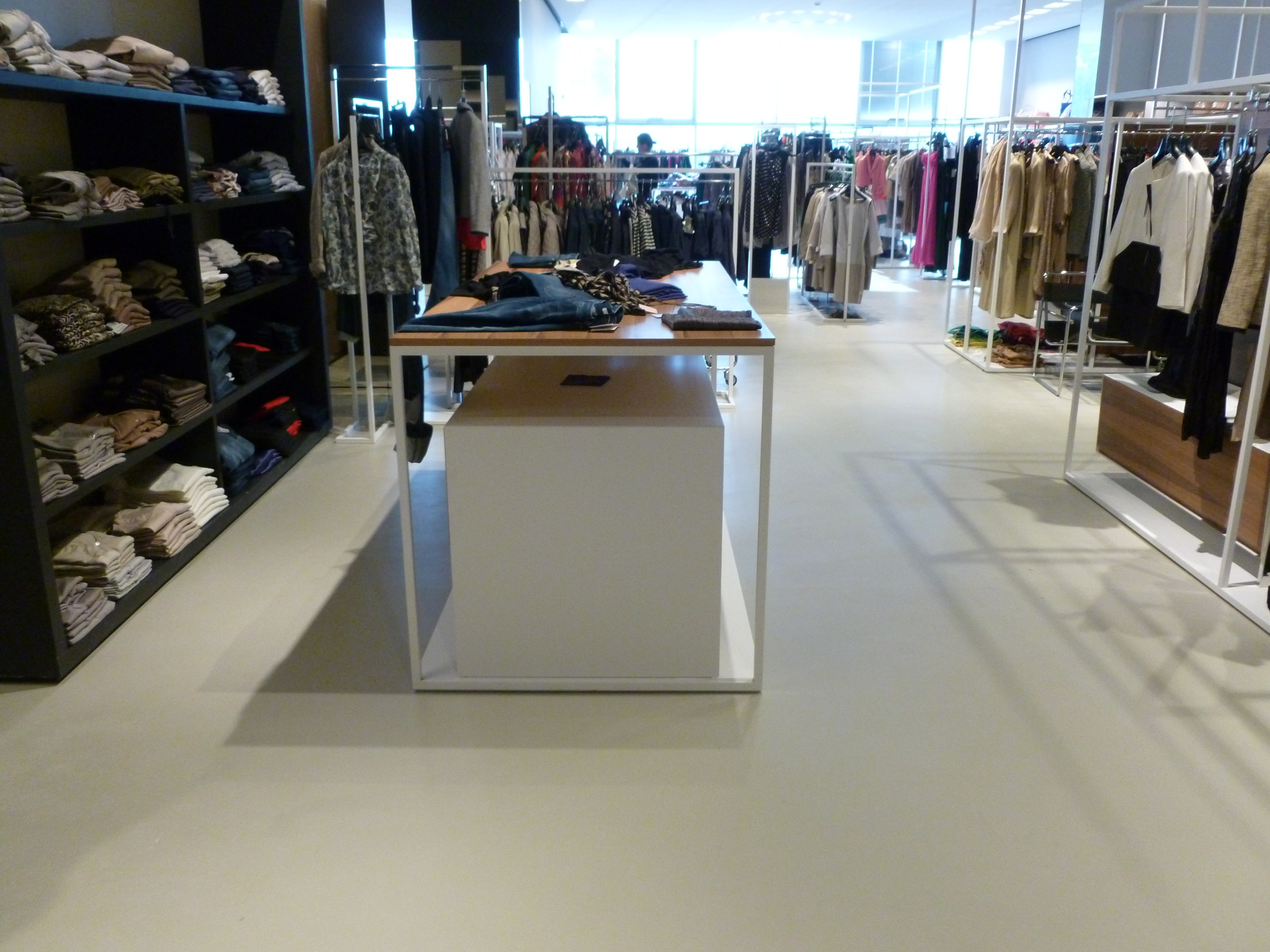 生态环保的意大利 Valley Showroom-2