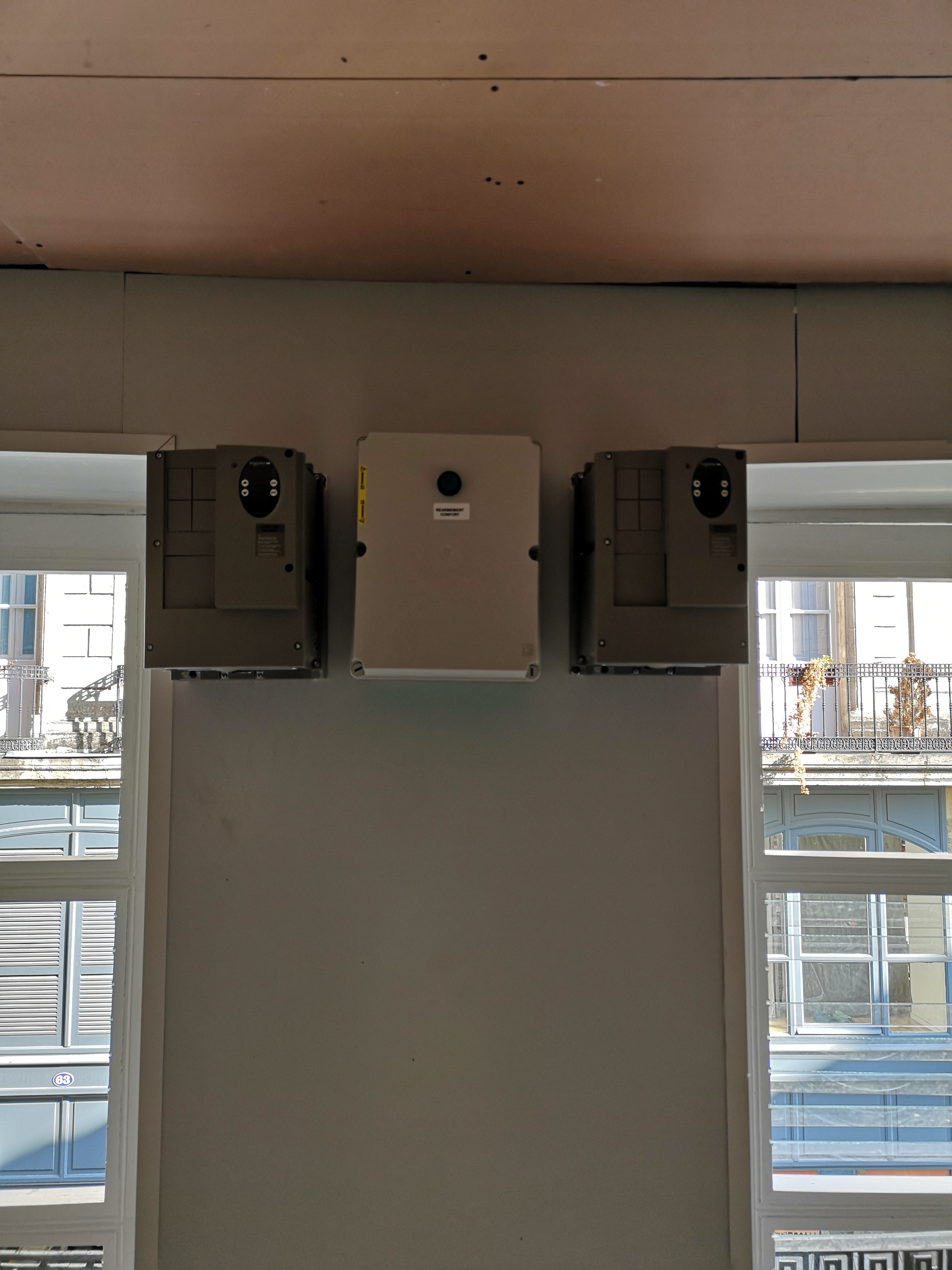 2018 年完工的 250 万欧元砖石餐厅设计-5