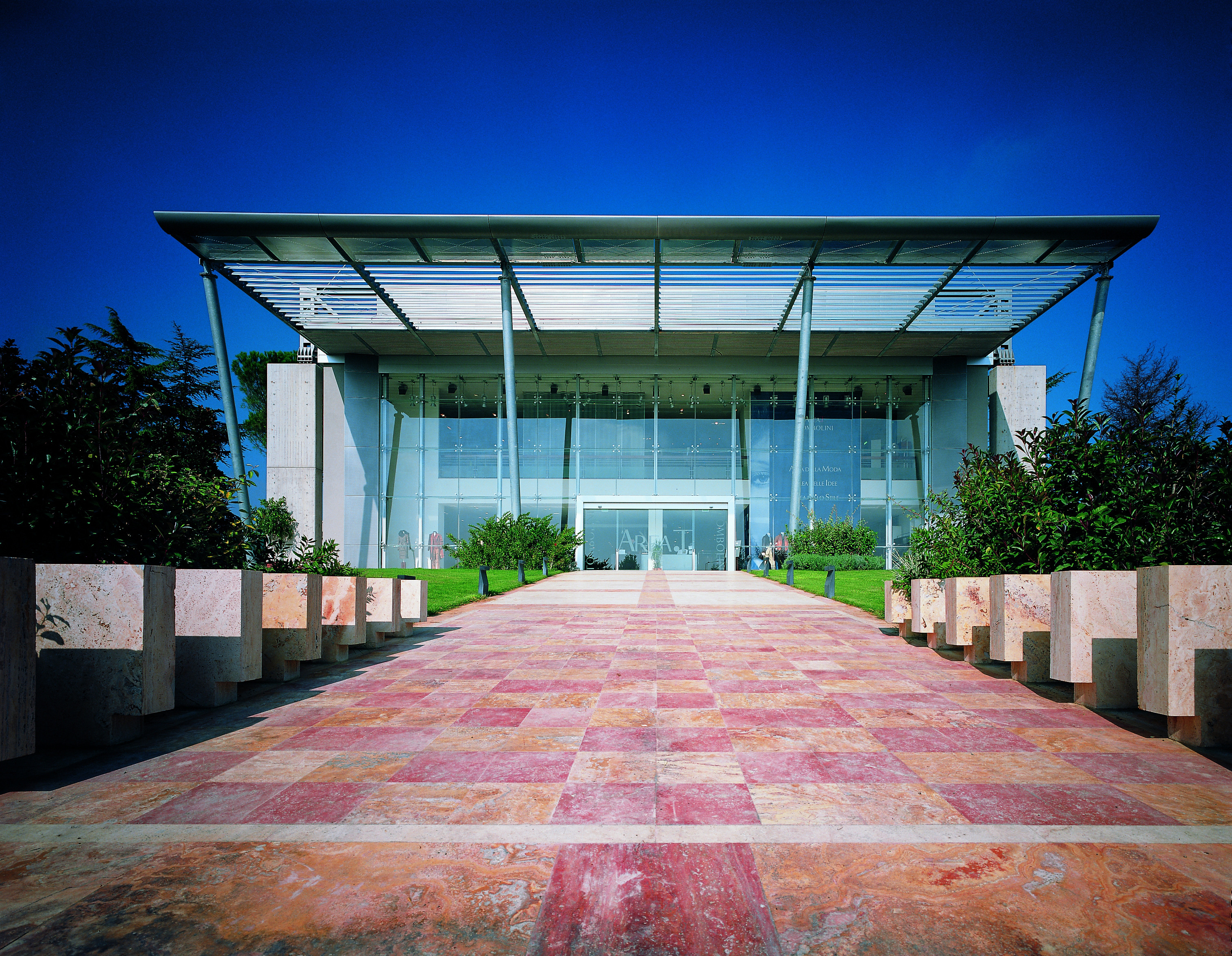 时尚展示厅设计案例-2