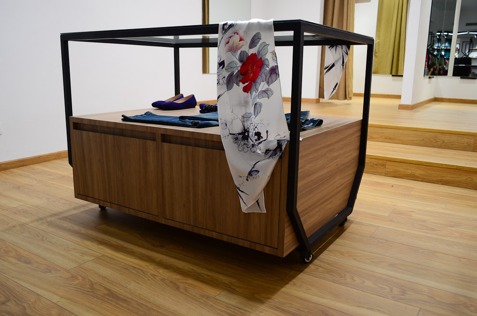 摩洛哥品牌角旗舰店室内设计-14