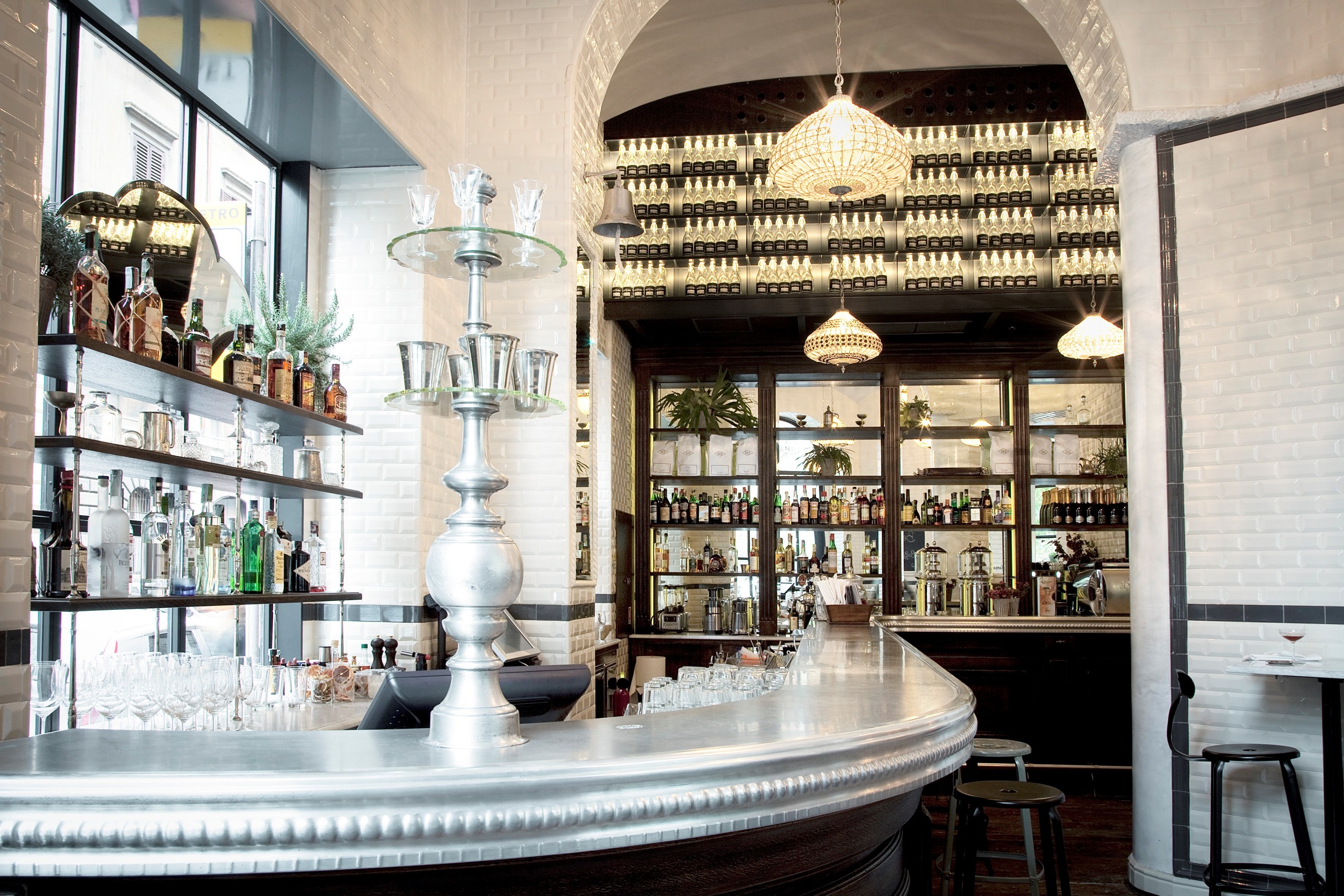 罗马“地铁砖”餐厅 - 复古与现代的完美融合-3