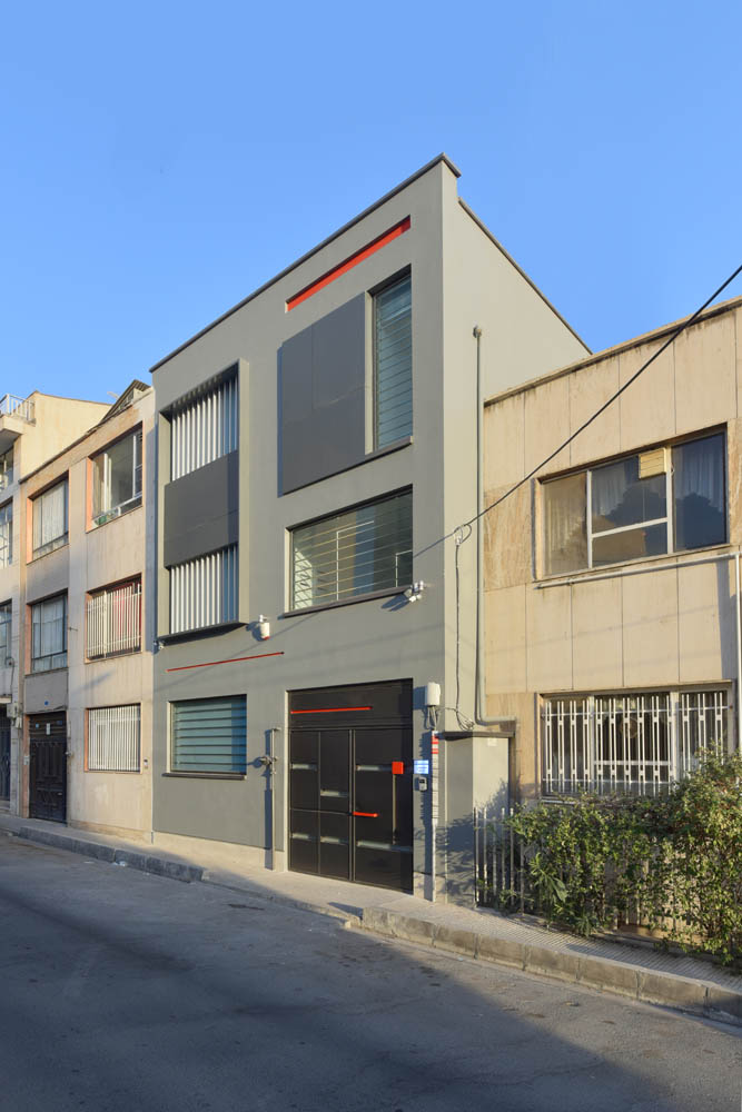 伊朗 Varesh 办公楼——简约现代的办公空间设计-5