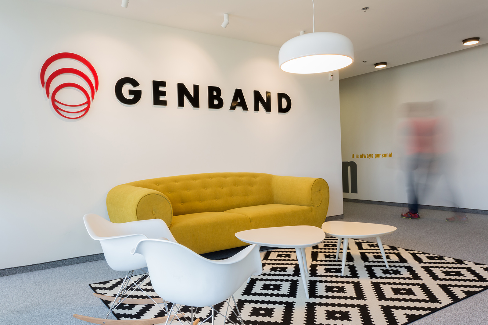 特瓦克 Genband 办公室 | 多彩低预算创意空间-0