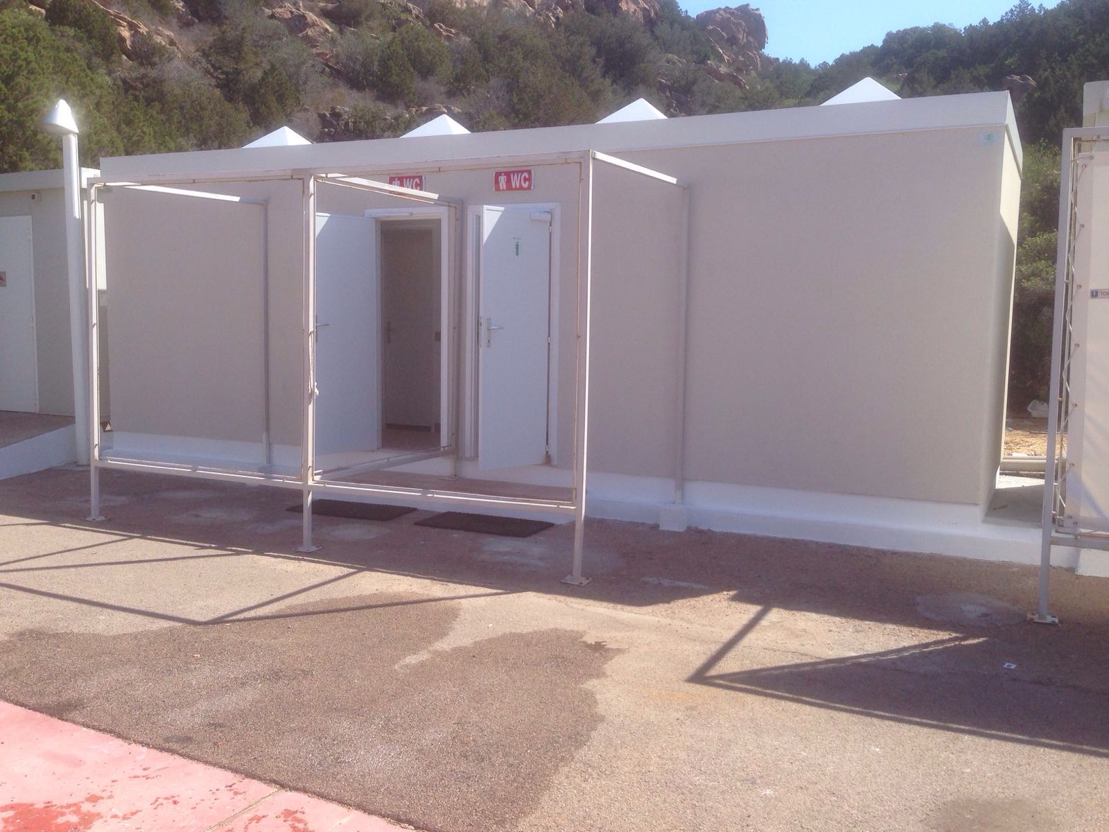 2016 年意大利 Arzachena 旅游港口设施完善-15