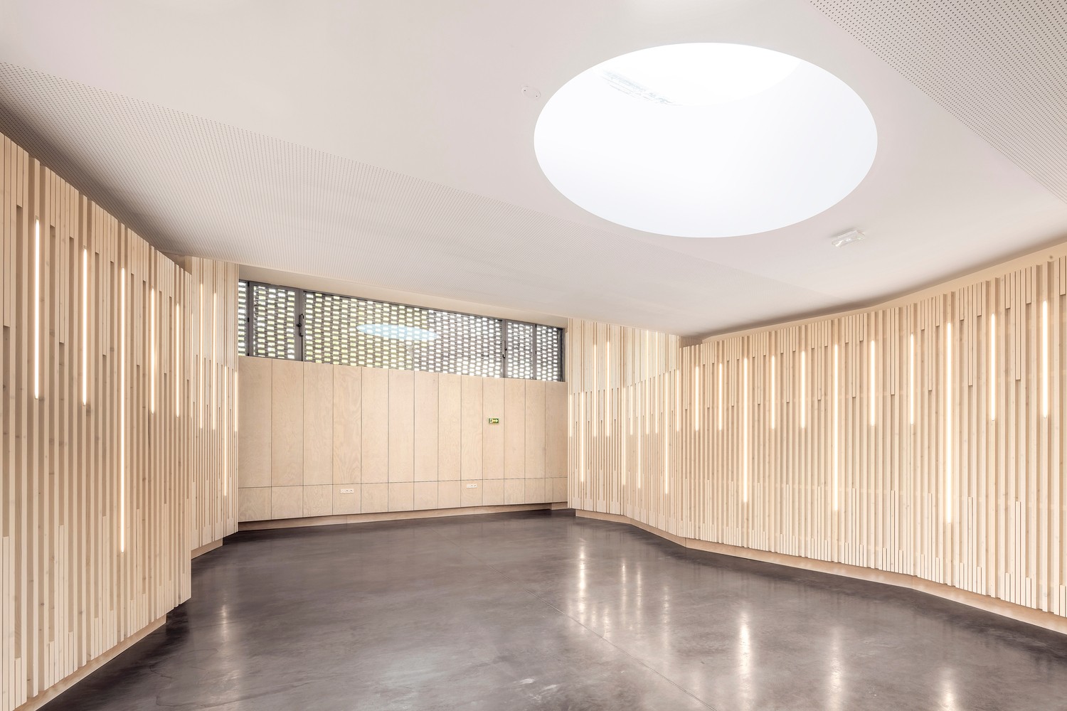 法国新埃朗库尔音乐学校-21