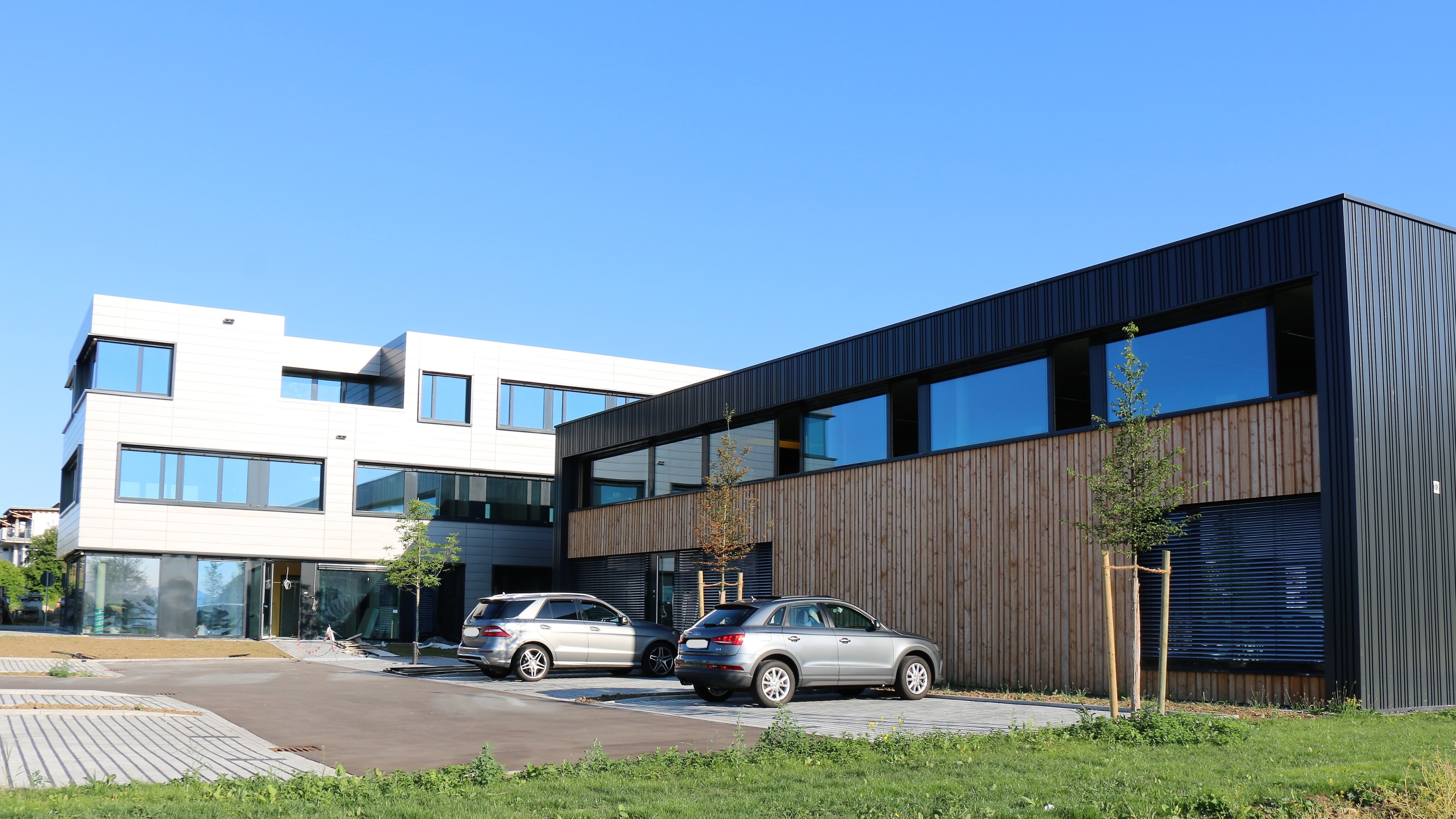 2016 年完成的德国 Staufendirekt Gmbh 总部大楼设计-0