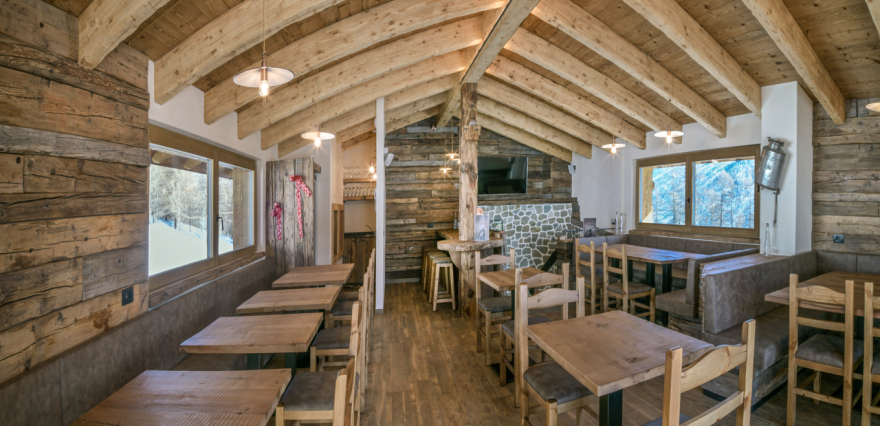 雪山之上的温馨猫舍——La Tana del Gatto 餐厅设计-75